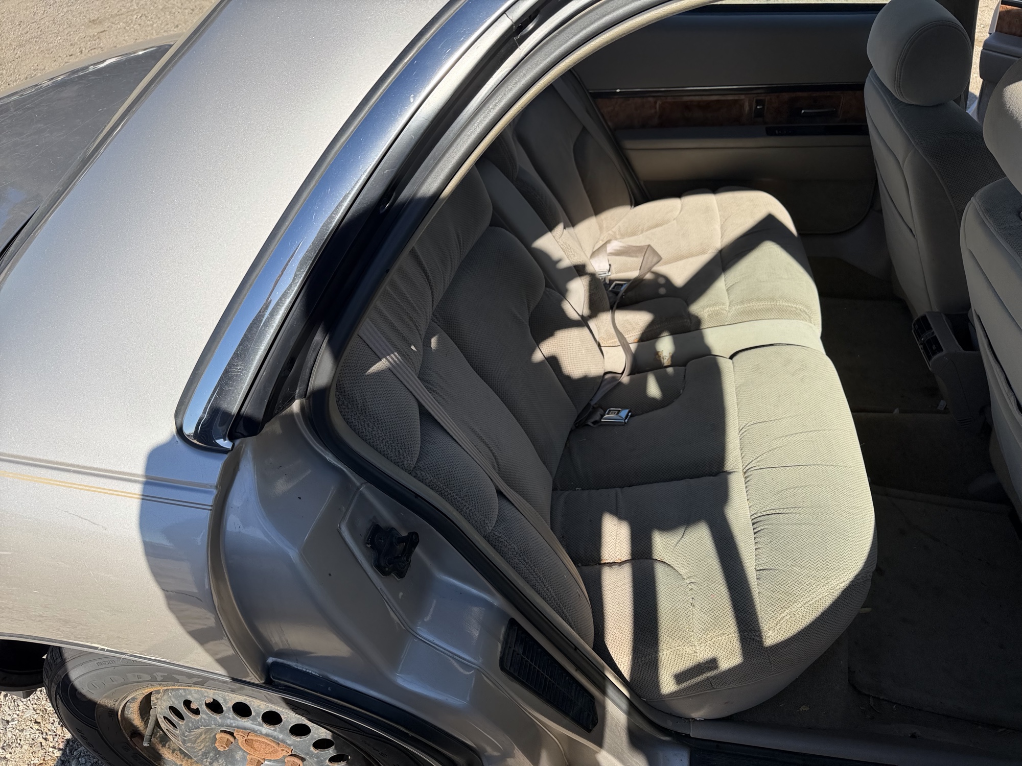 1996 buick lesabre limited with 77426 miles for sale near Elk River, Minnesota 106839_28_pass_rear_seat.jpg