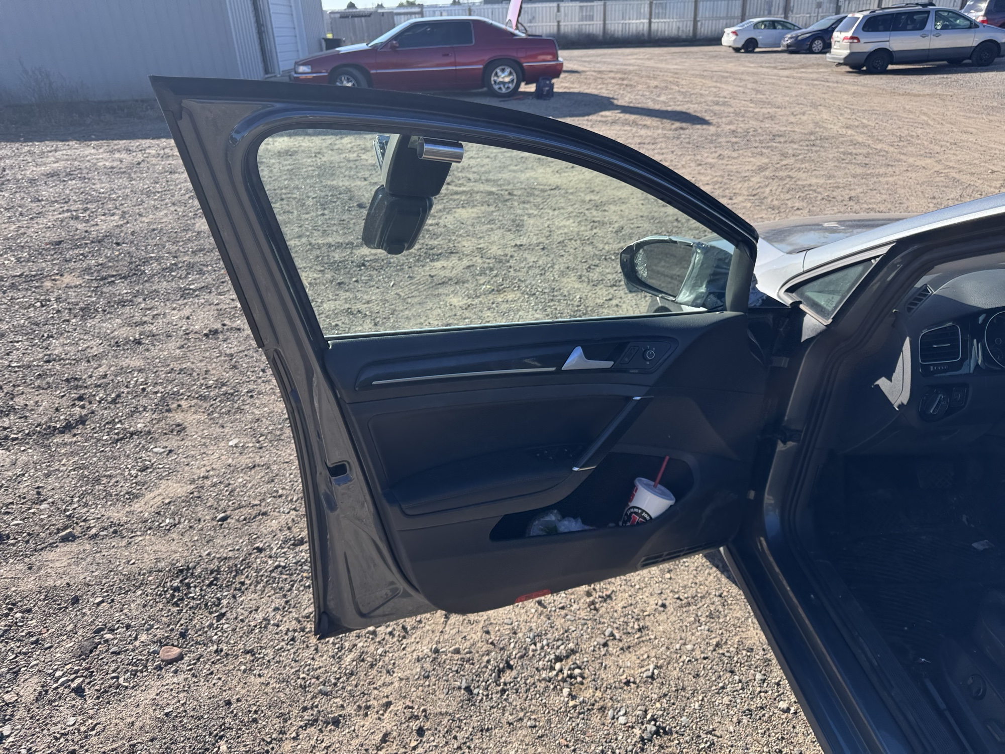 2015 volkswagen golf-sportwagen tsi-s-6a with 186366 miles for sale near Elk River, Minnesota 106840_23_driver_door_panel.jpg