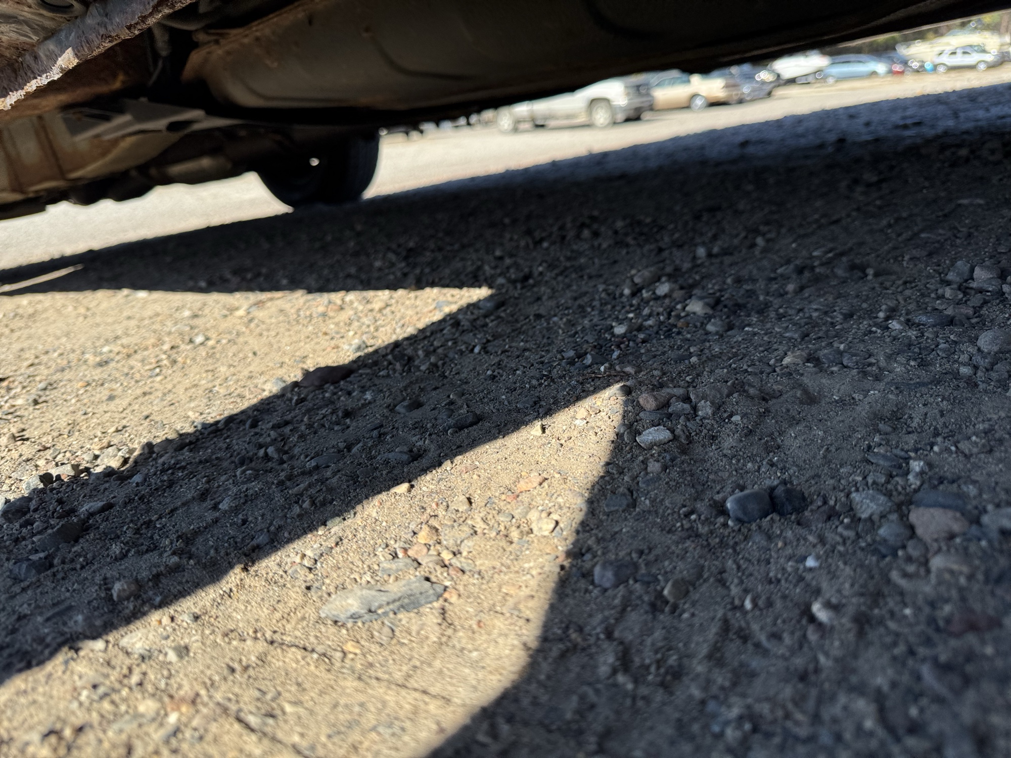 2002 toyota sienna le with 98994 miles for sale near Elk River, Minnesota 106842_18_undercar_rear_drv.jpg
