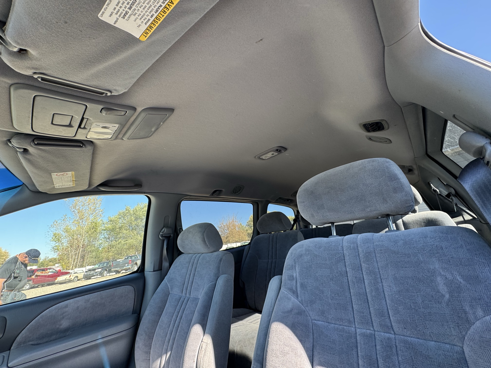 2002 toyota sienna le with 98994 miles for sale near Elk River, Minnesota 106842_35_headliner_sunroof.jpg