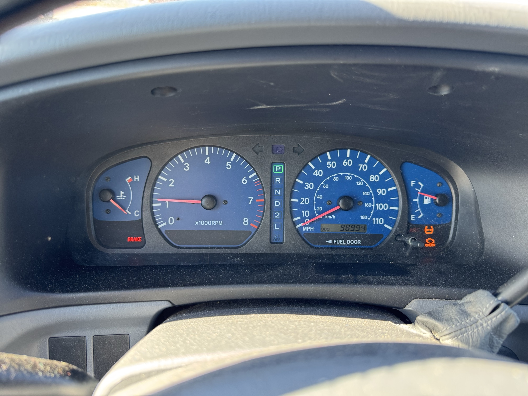 2002 toyota sienna le with 98994 miles for sale near Elk River, Minnesota 106842_43_gauge_cluster.jpg