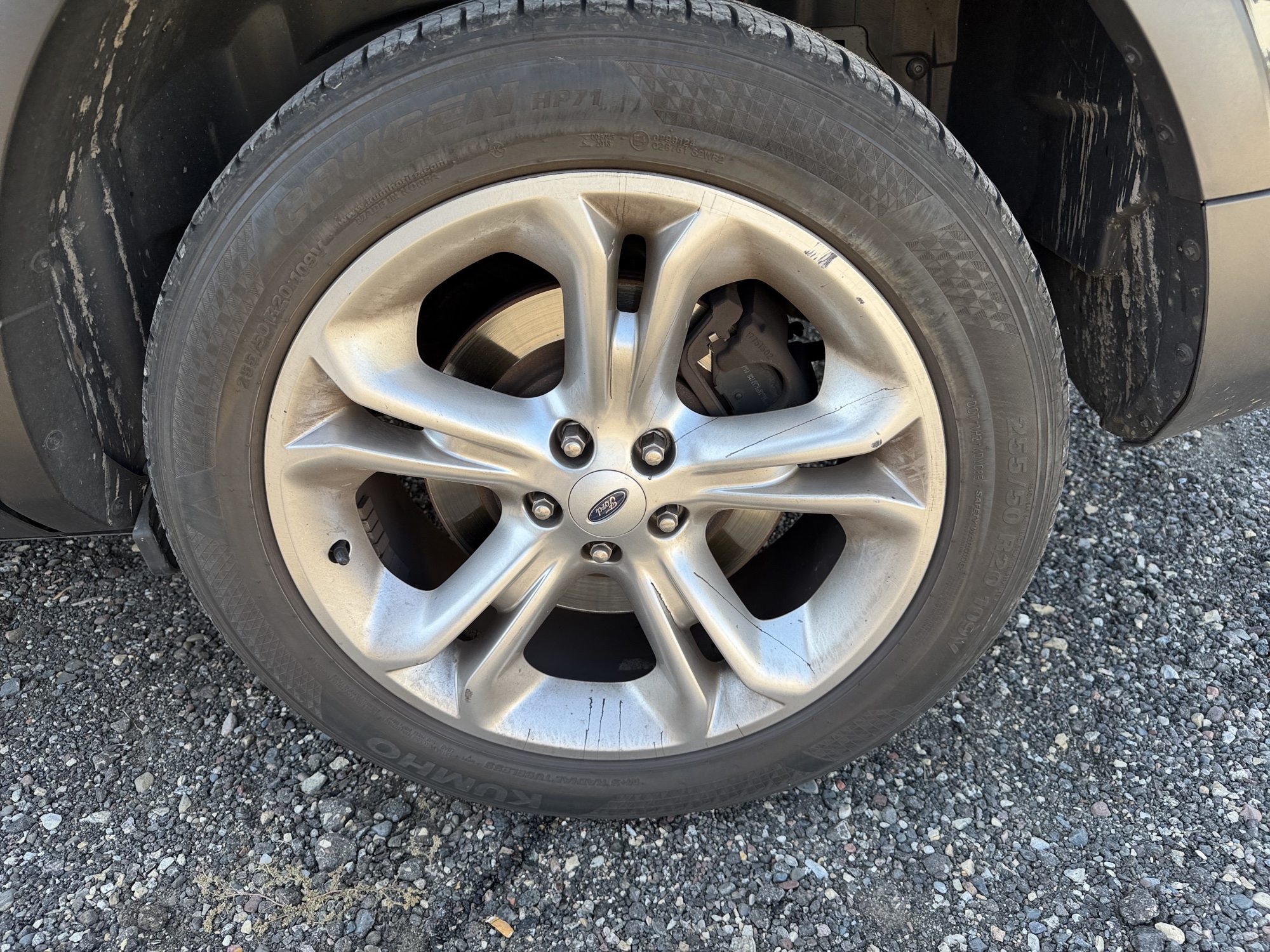2015 ford explorer limited-4wd with 203681 miles for sale near Elk River, Minnesota 106843_13_rear_drv_wheel.jpg