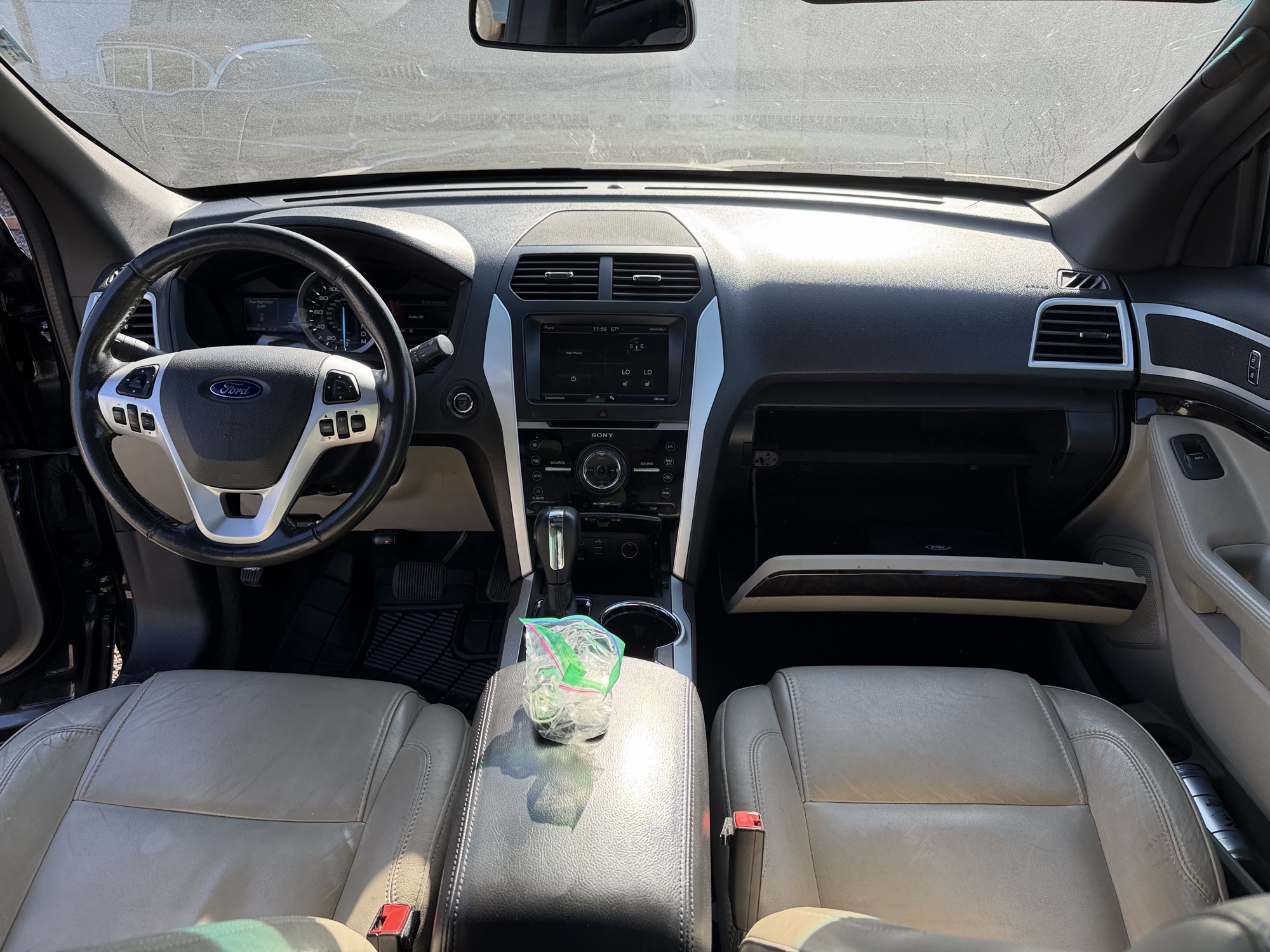 2015 ford explorer limited-4wd with 203681 miles for sale near Elk River, Minnesota 106843_34_whole_dash.jpg