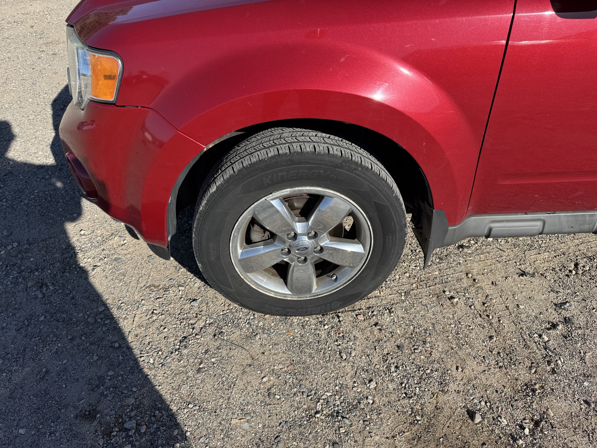 2009 ford escape limited-4wd-v6 with 171099 miles for sale near Elk River, Minnesota 106844_12_drv_front_wheel.jpg