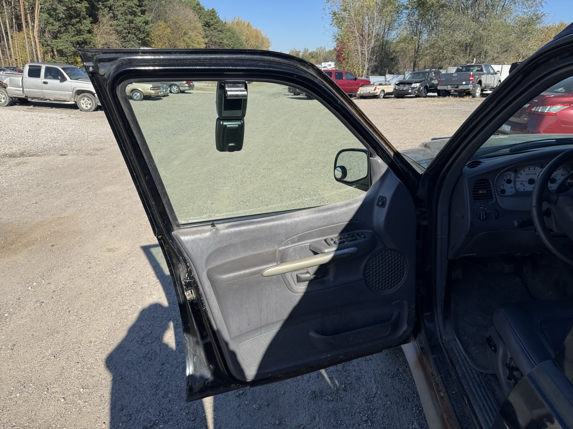 2002 ford explorer-sport-trac 4wd-value---200a with 189553 miles for sale near Elk River, Minnesota 106845_23_driver_door_panel.jpg