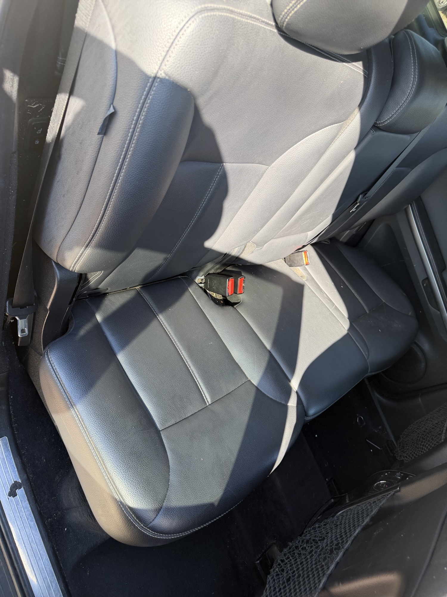 2007 mercedes-benz gl-class gl450 with 130486 miles for sale near St. Louis, Missouri 106847_28_pass_rear_seat.jpg