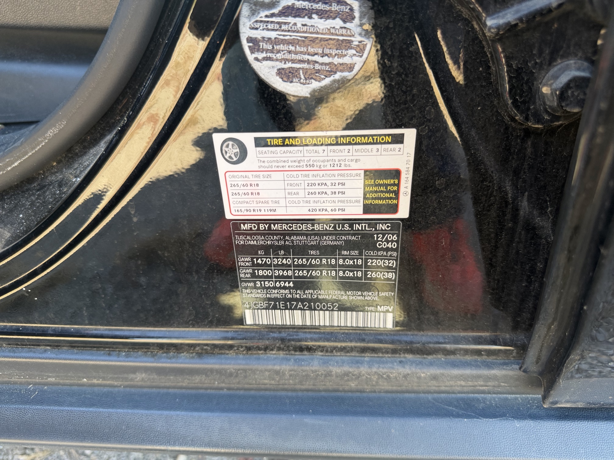 2007 mercedes-benz gl-class gl450 with 130486 miles for sale near St. Louis, Missouri 106847_47_door_vin_sticker.jpg