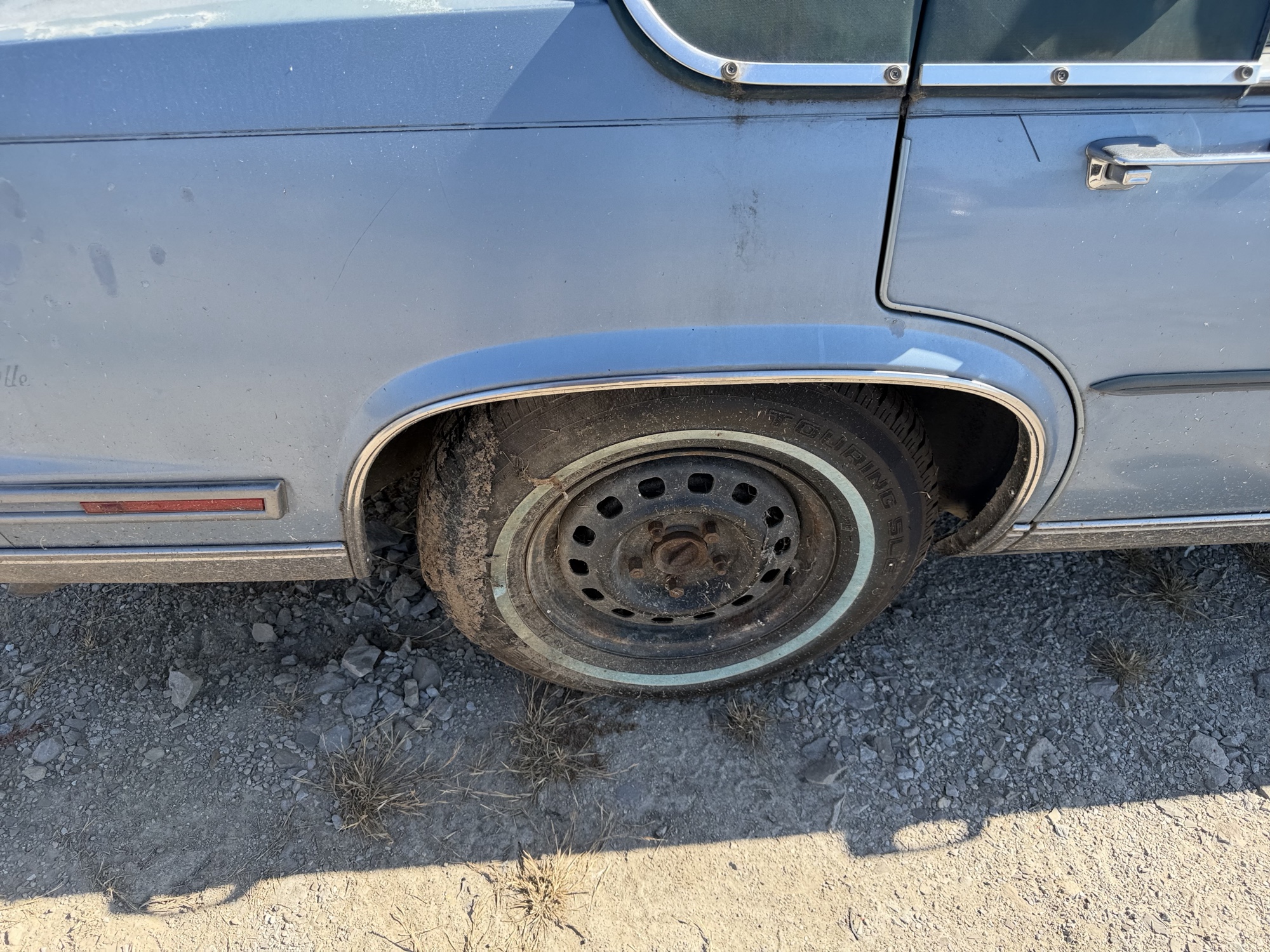 1987 cadillac deville sedan with 182416 miles for sale near St. Louis, Missouri 106848_14_rear_pass_wheel.jpg