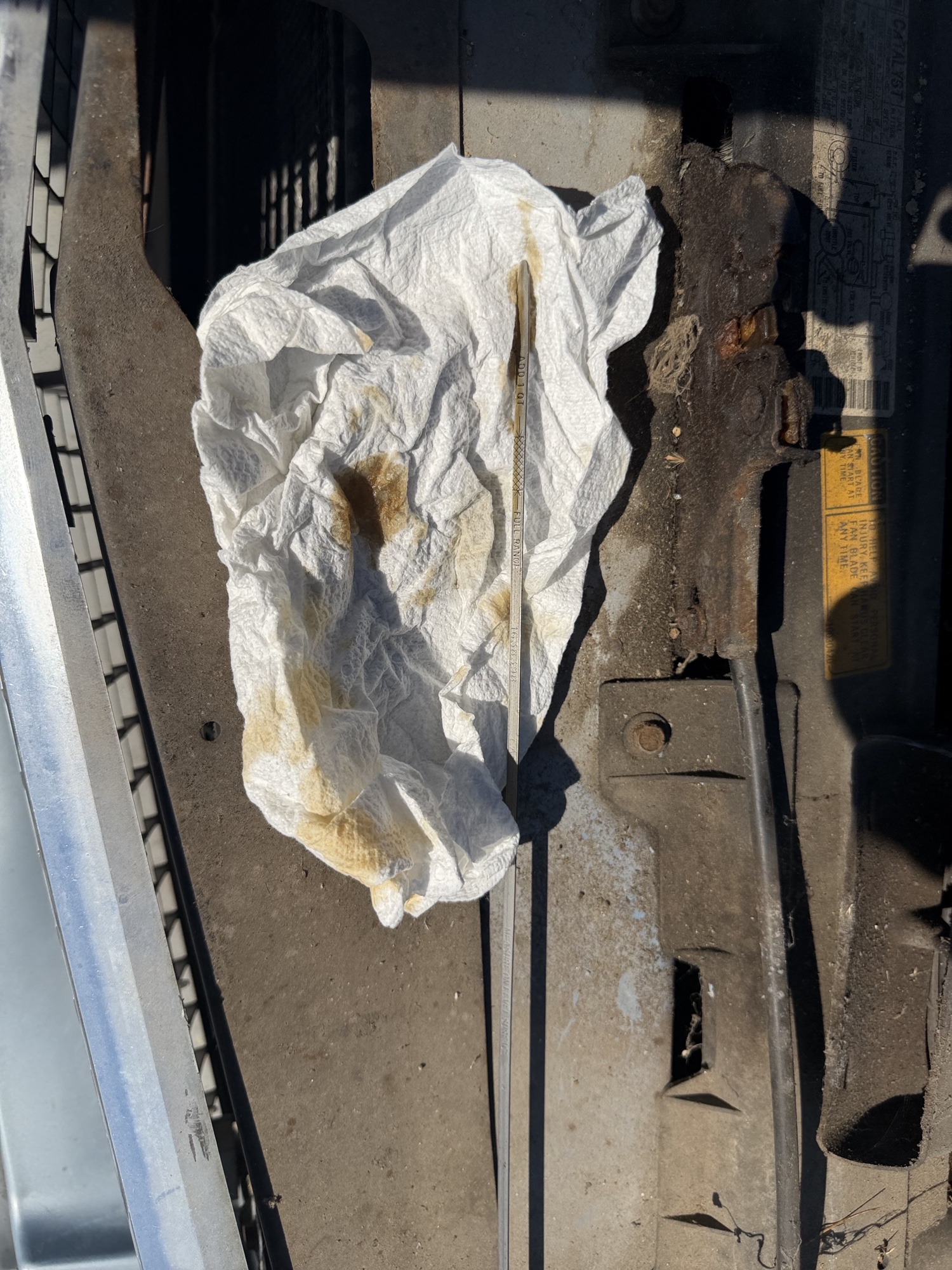 1987 cadillac deville sedan with 182416 miles for sale near St. Louis, Missouri 106848_50_oil_dipstick.jpg