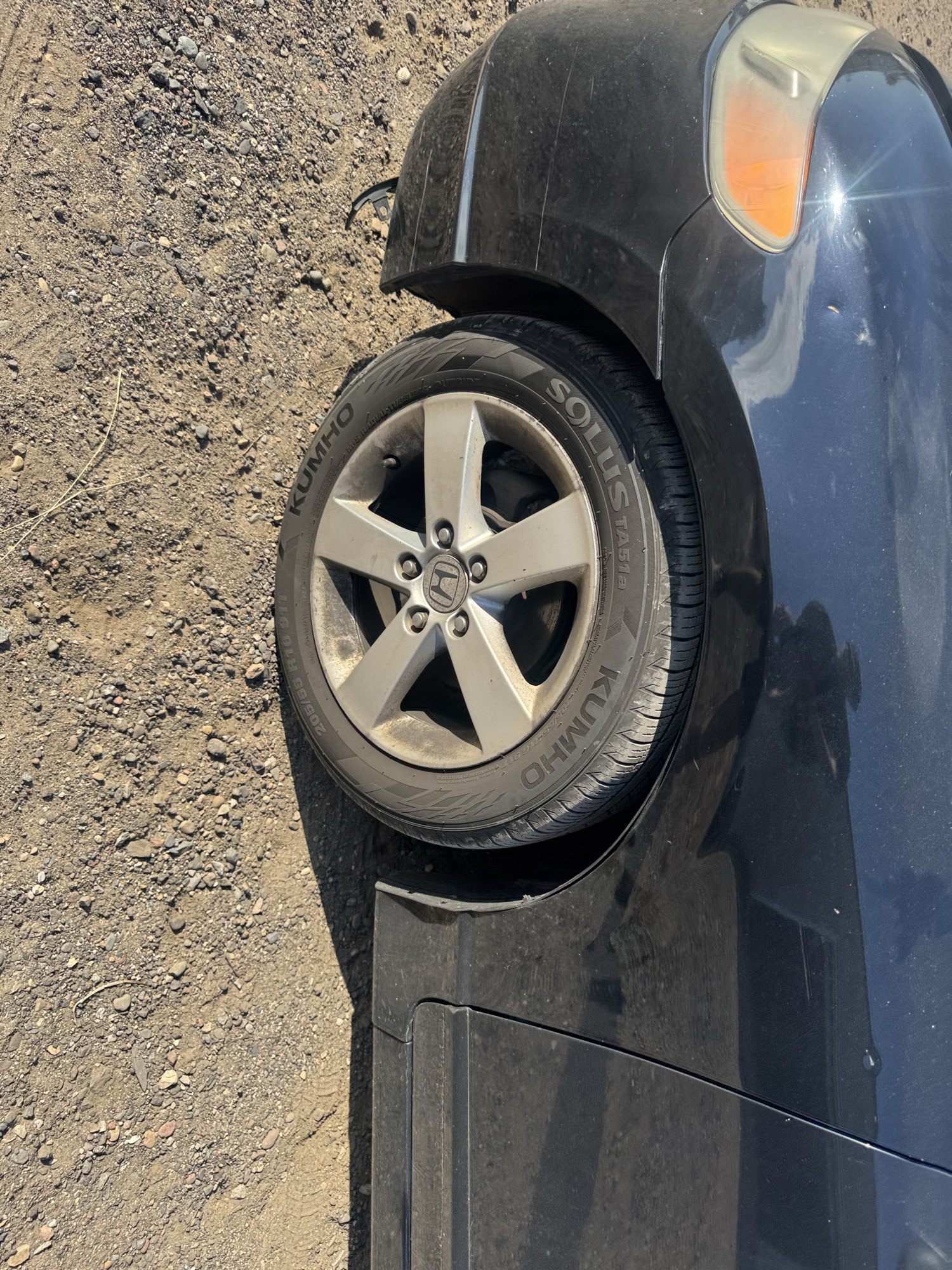 2008 honda civic ex-sedan-at with 234465 miles for sale near Elk River, Minnesota 106850_12_drv_front_wheel.jpg