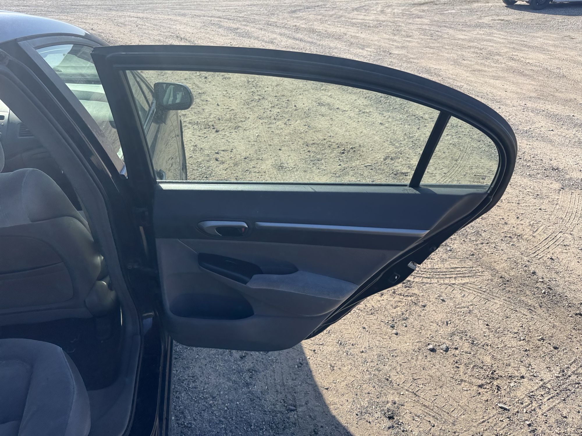 2008 honda civic ex-sedan-at with 234465 miles for sale near Elk River, Minnesota 106850_30_pass_rear_door_panel.jpg