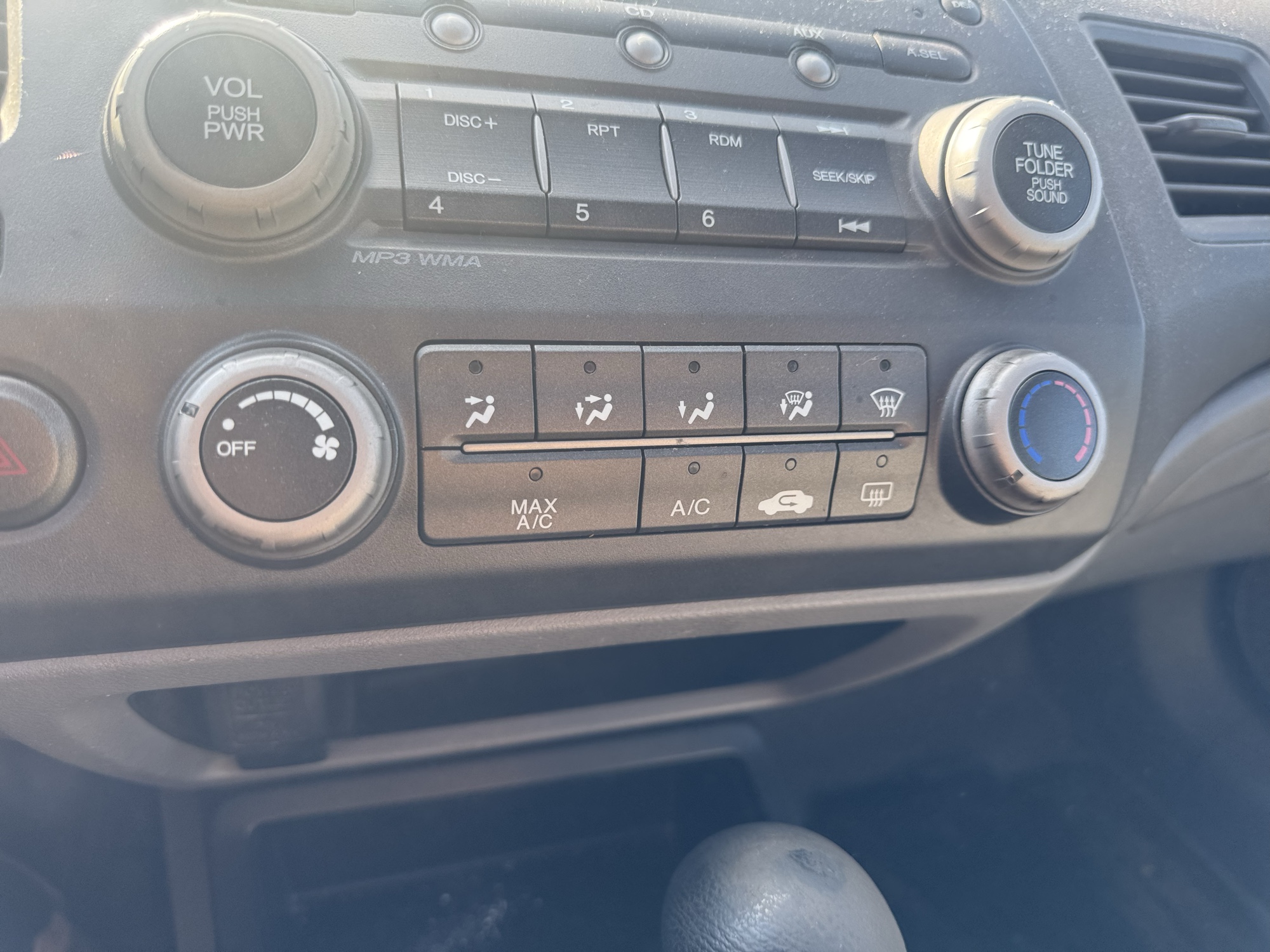 2008 honda civic ex-sedan-at with 234465 miles for sale near Elk River, Minnesota 106850_40_climate_control.jpg
