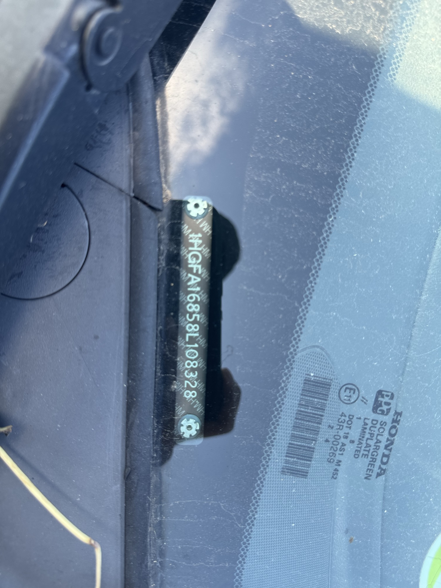 2008 honda civic ex-sedan-at with 234465 miles for sale near Elk River, Minnesota 106850_48_windshield_vin_plate.jpg