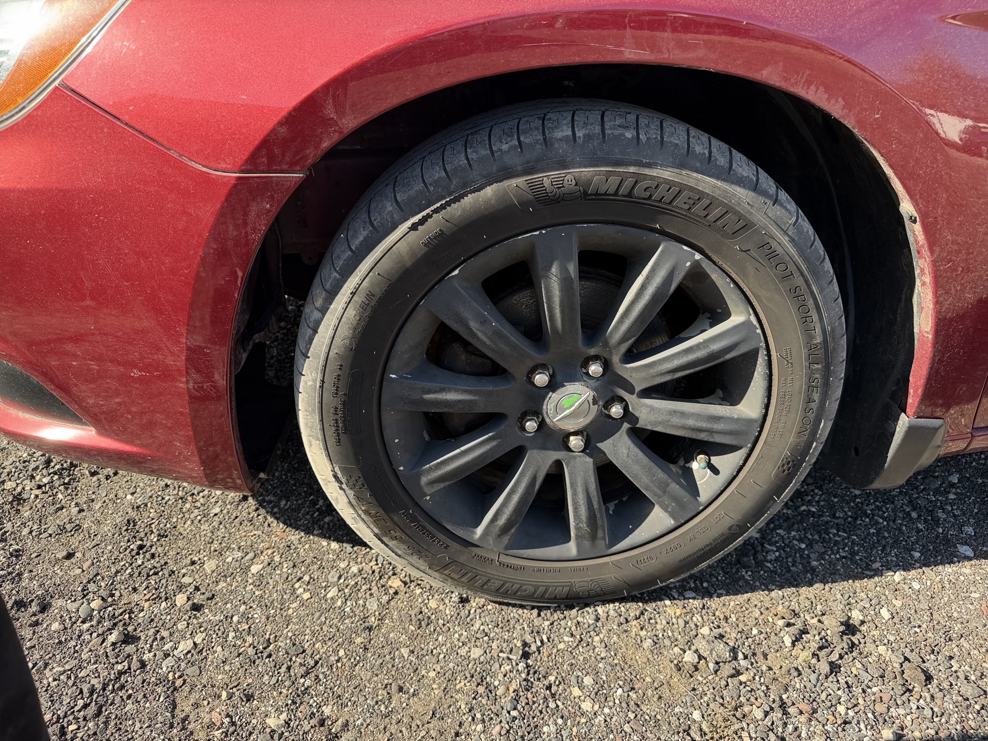 2012 chrysler 200 touring with 216381 miles for sale near Elk River, Minnesota 106851_12_drv_front_wheel.jpg