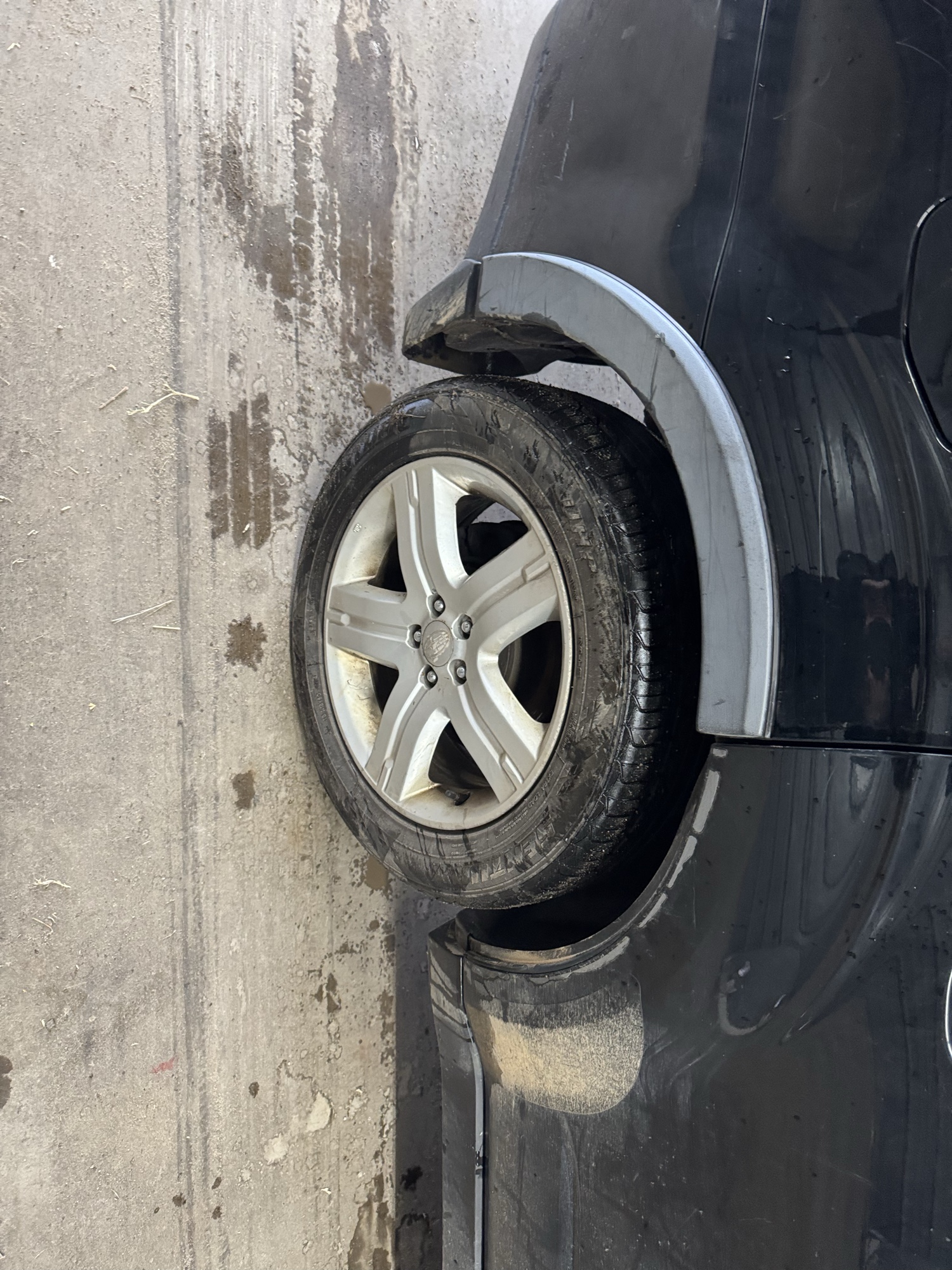 2010 subaru forester 2.5x-limited with 187276 miles for sale near Elk River, Minnesota 106854_14_rear_pass_wheel.jpg