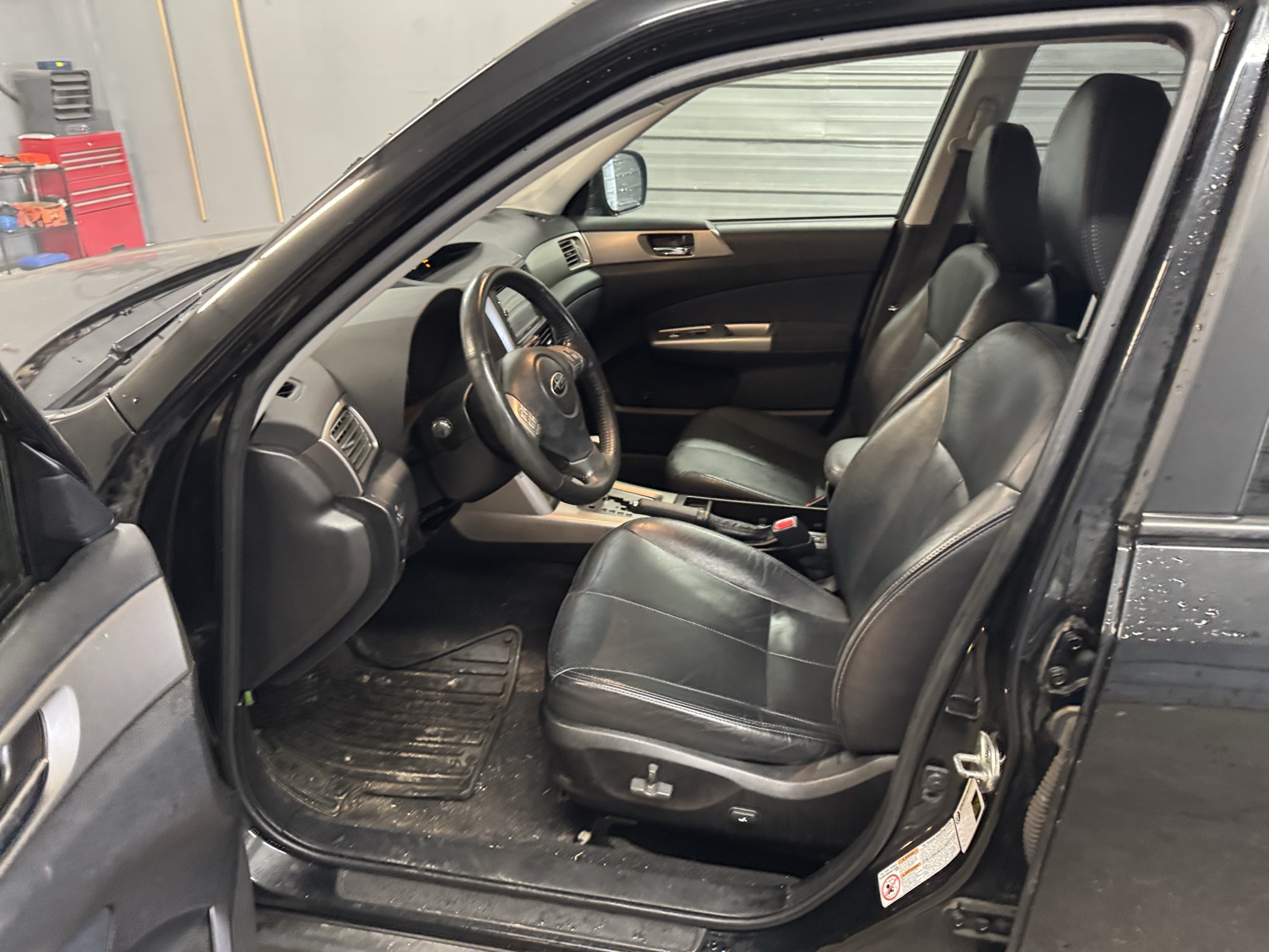 2010 subaru forester 2.5x-limited with 187276 miles for sale near Elk River, Minnesota 106854_22_driver_seat.jpg