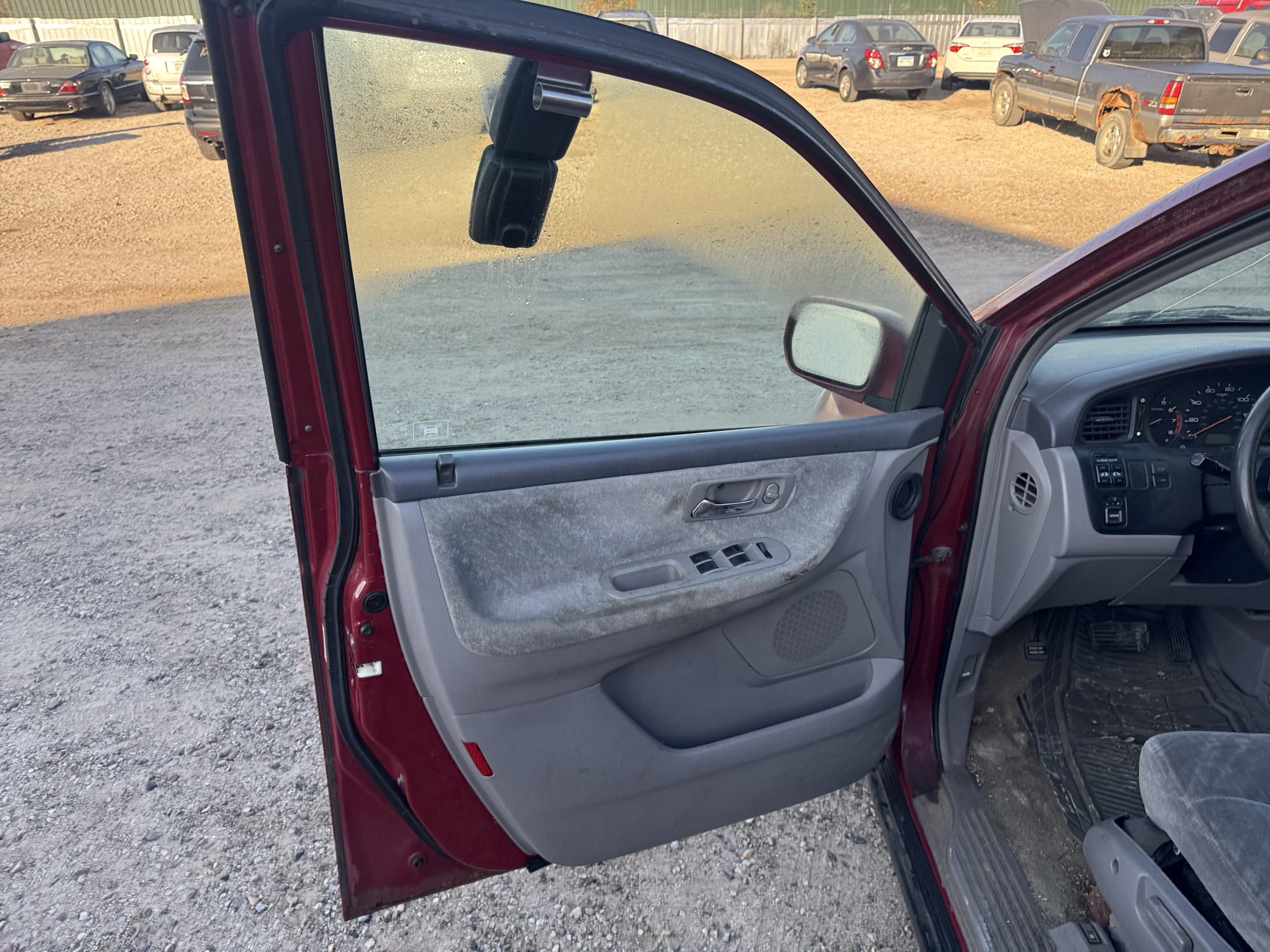 2003 honda odyssey ex with 277425 miles for sale near Elk River, Minnesota 106855_23_driver_door_panel.jpg