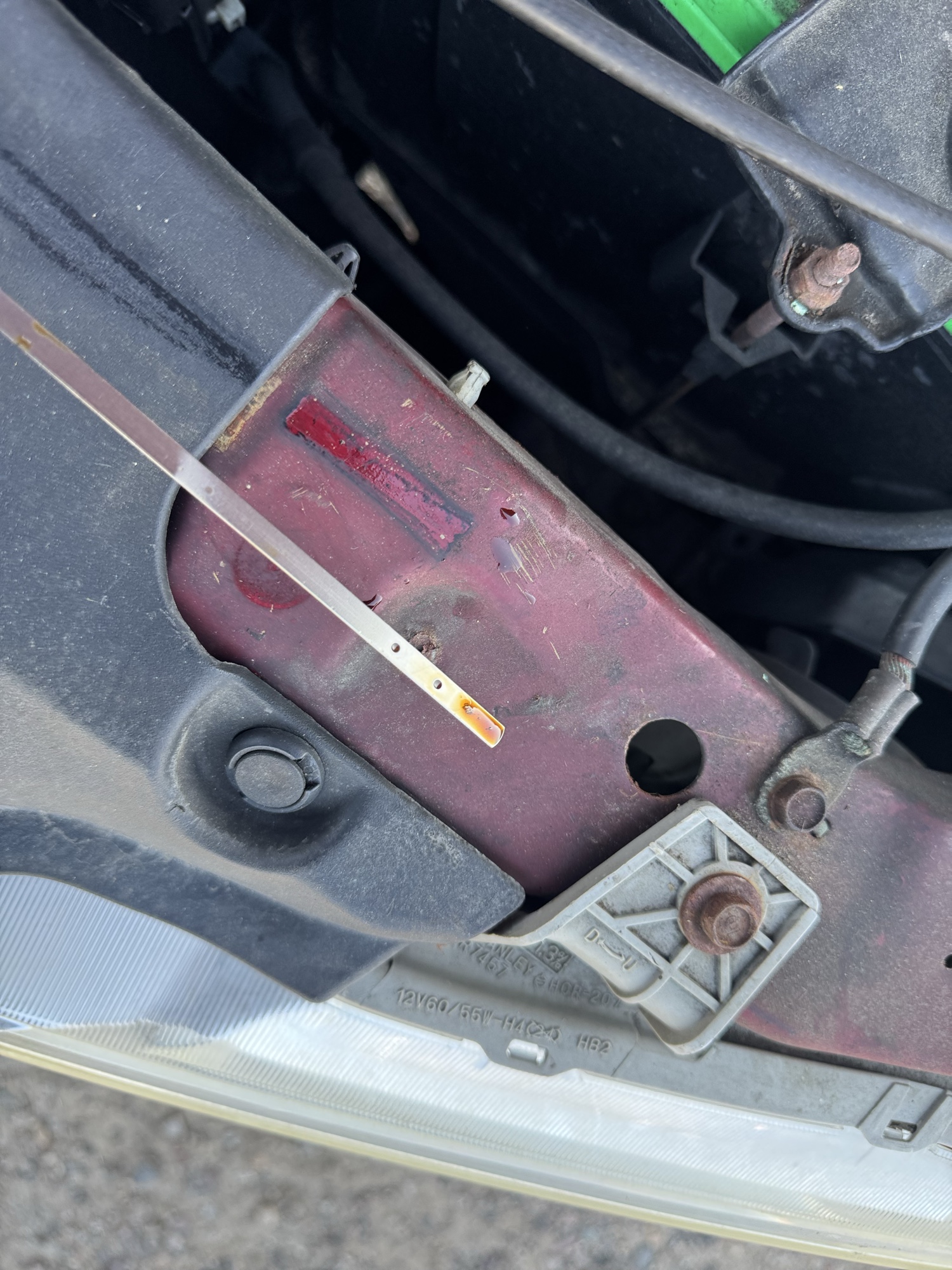 2003 honda odyssey ex with 277425 miles for sale near Elk River, Minnesota 106855_50_oil_dipstick.jpg