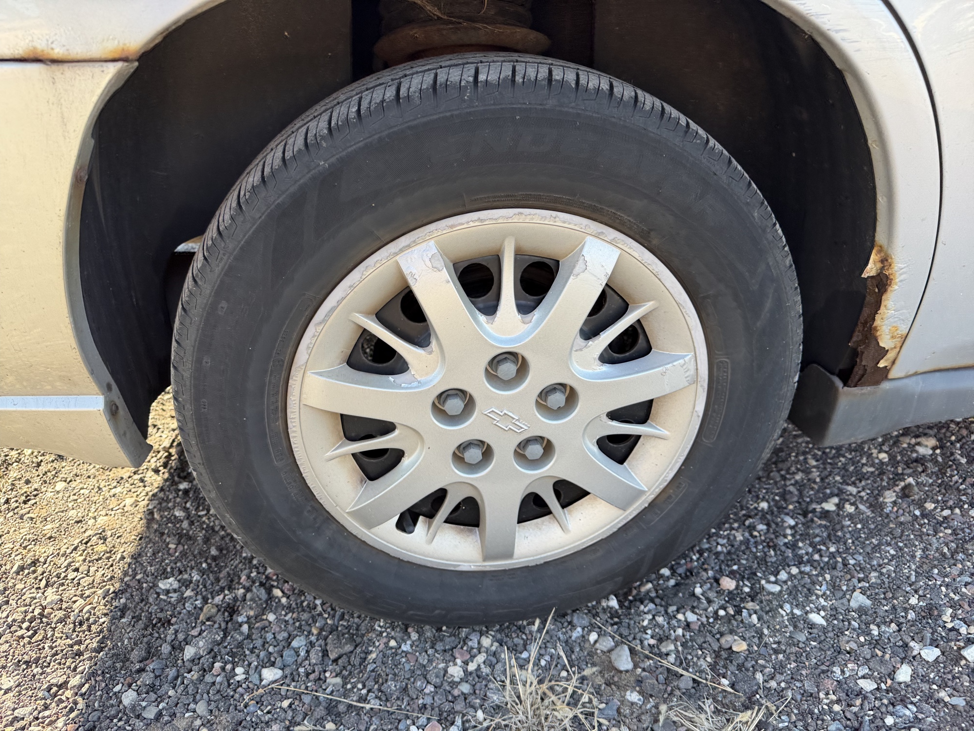 2004 chevrolet impala base with 134989 miles for sale near Elk River, Minnesota 106856_14_rear_pass_wheel.jpg