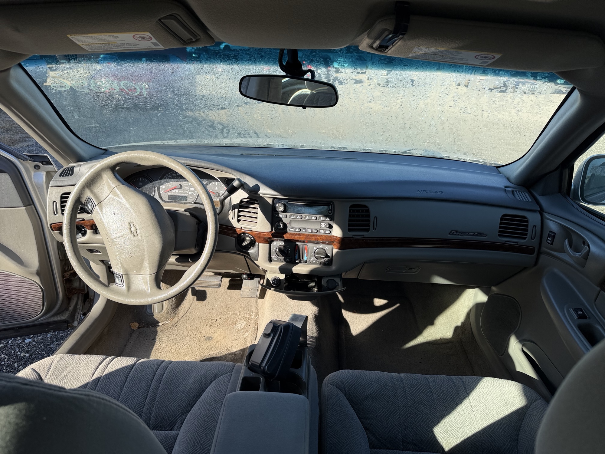 2004 chevrolet impala base with 134989 miles for sale near Elk River, Minnesota 106856_34_whole_dash.jpg