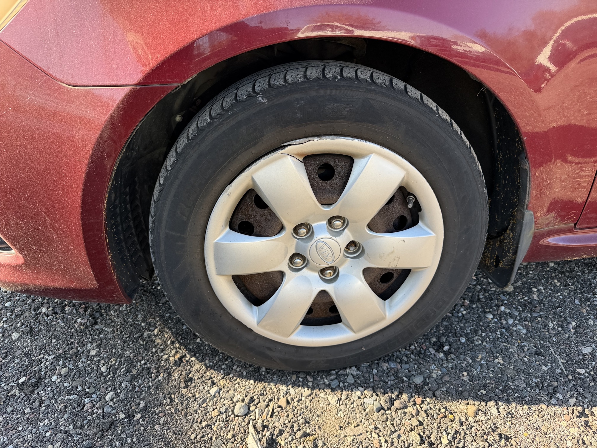 2009 kia optima ex with 206662 miles for sale near Elk River, Minnesota 106857_12_drv_front_wheel.jpg