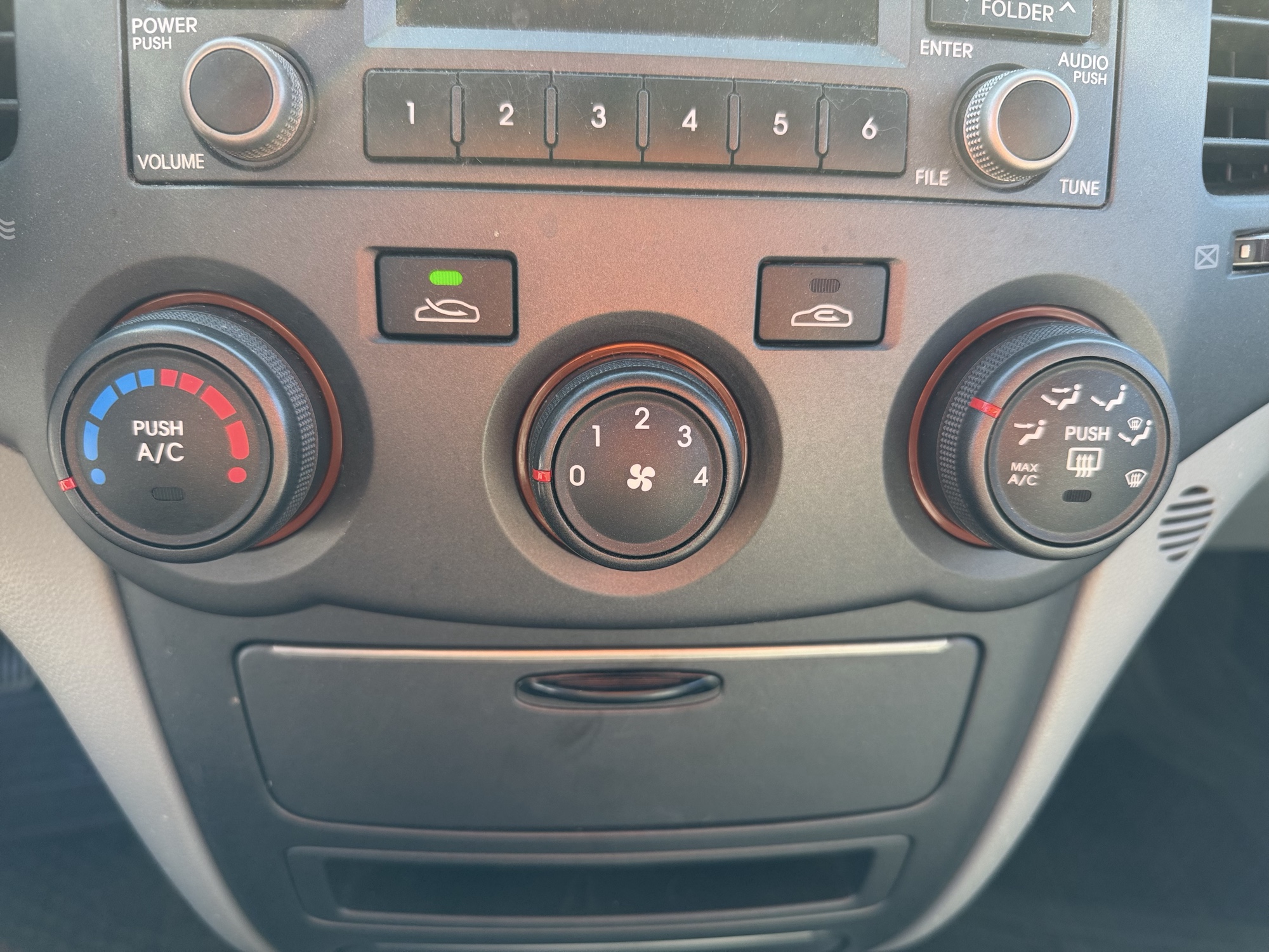 2009 kia optima ex with 206662 miles for sale near Elk River, Minnesota 106857_40_climate_control.jpg