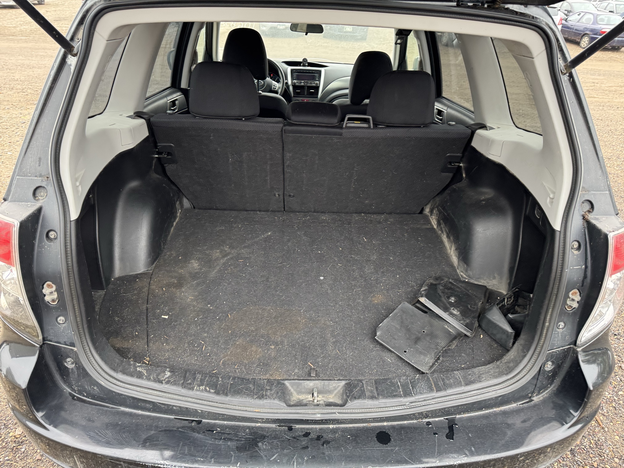 2012 subaru forester 2.5x with 290026 miles for sale near Elk River, Minnesota 106858_26_trunk.jpg
