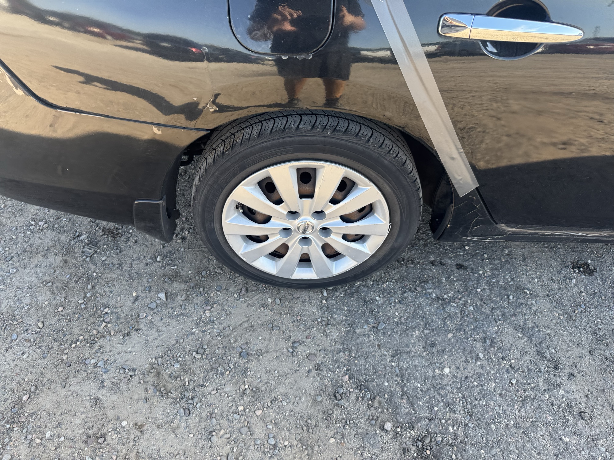 2015 nissan sentra s-6mt with 90240 miles for sale near Elk River, Minnesota 106860_14_rear_pass_wheel.jpg