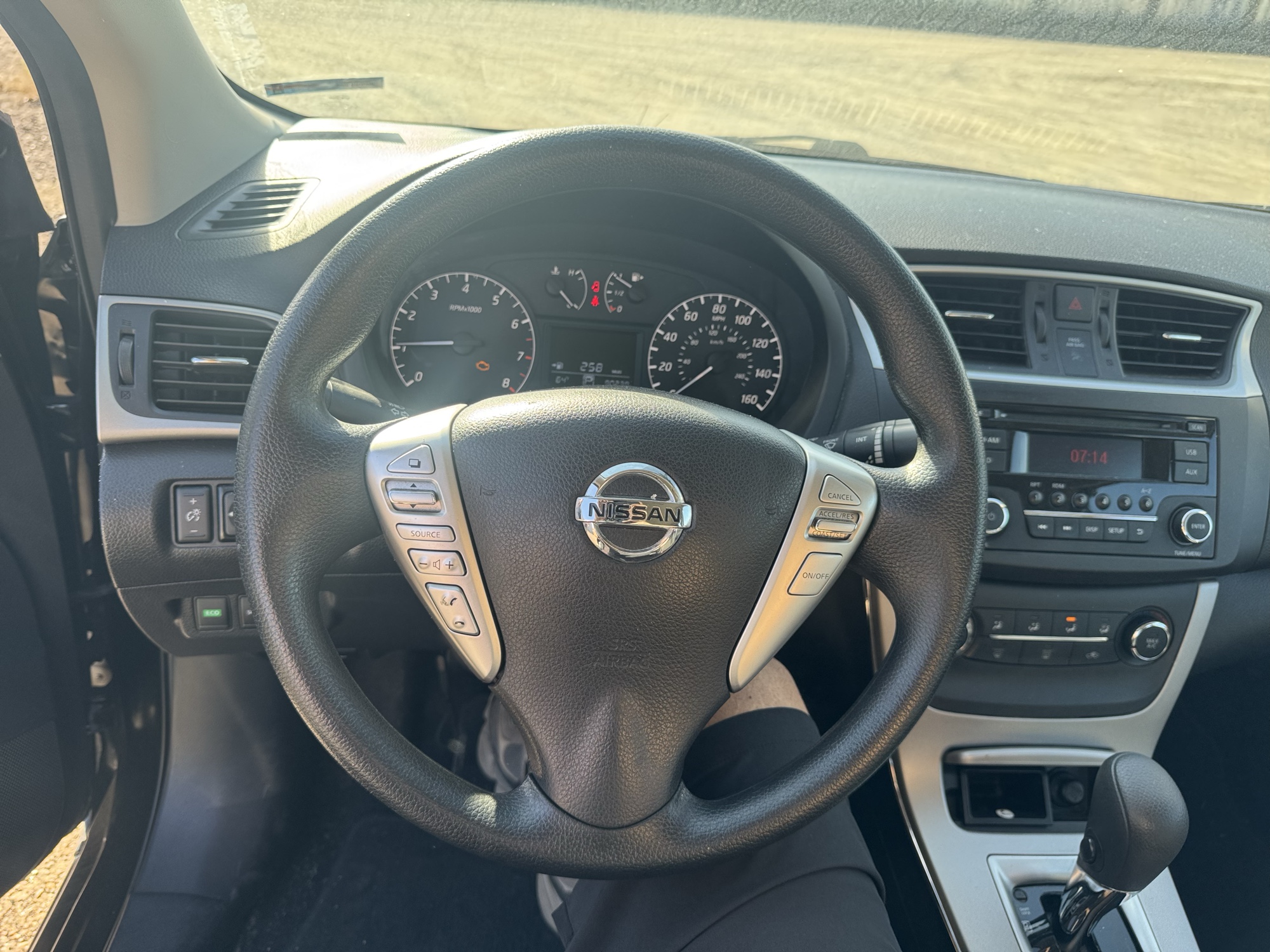 2015 nissan sentra s-6mt with 90240 miles for sale near Elk River, Minnesota 106860_36_steering_wheel.jpg