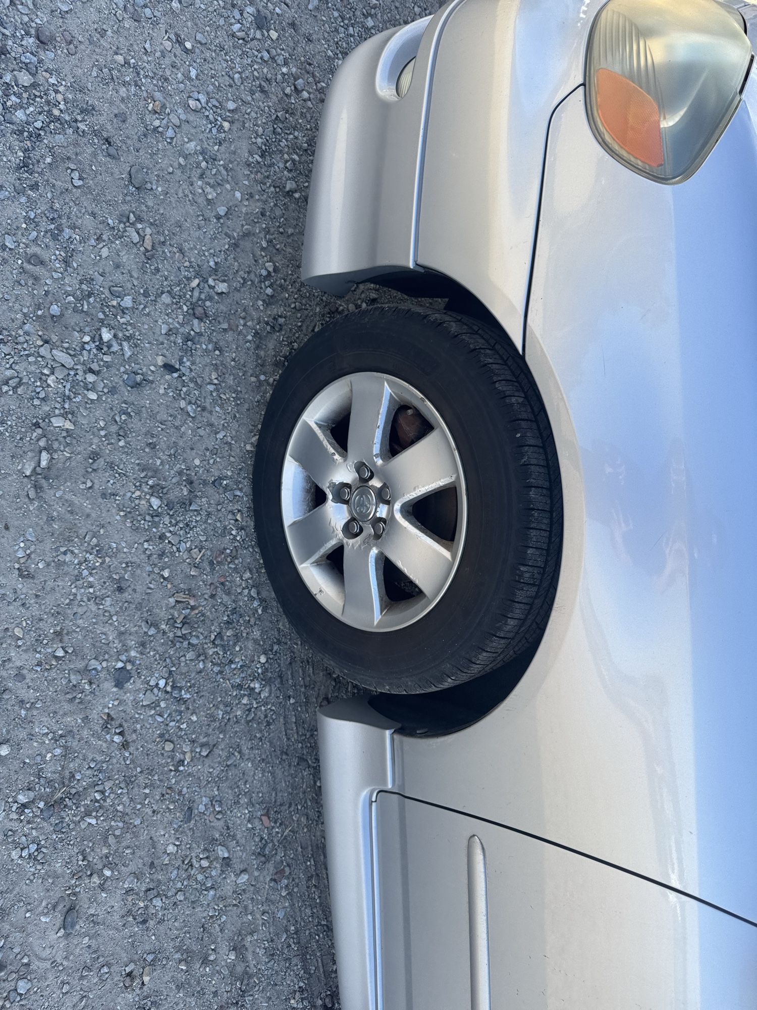 2007 toyota corolla ce with 150675 miles for sale near Elk River, Minnesota 106861_12_drv_front_wheel.jpg