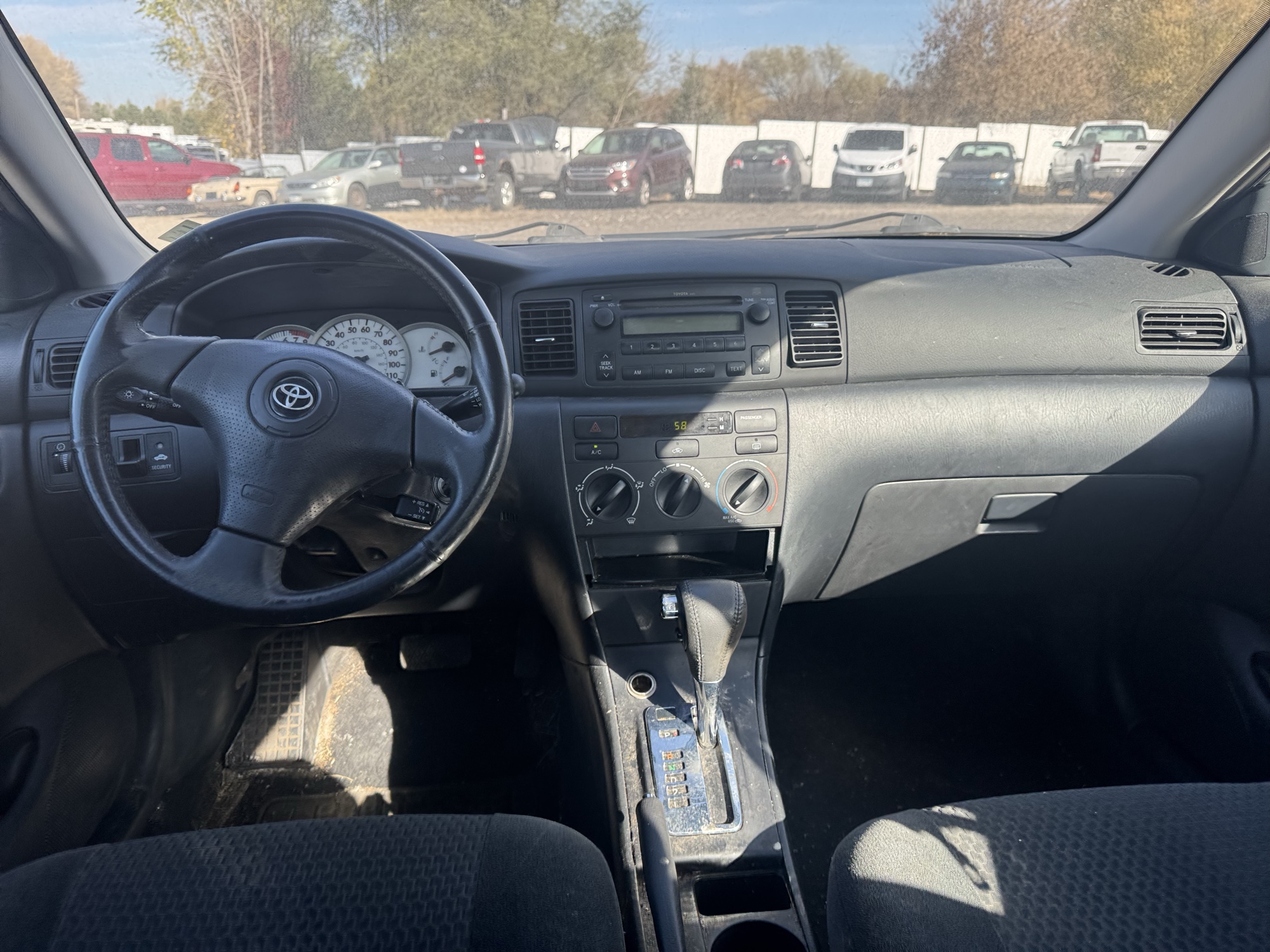 2007 toyota corolla ce with 150675 miles for sale near Elk River, Minnesota 106861_34_whole_dash.jpg