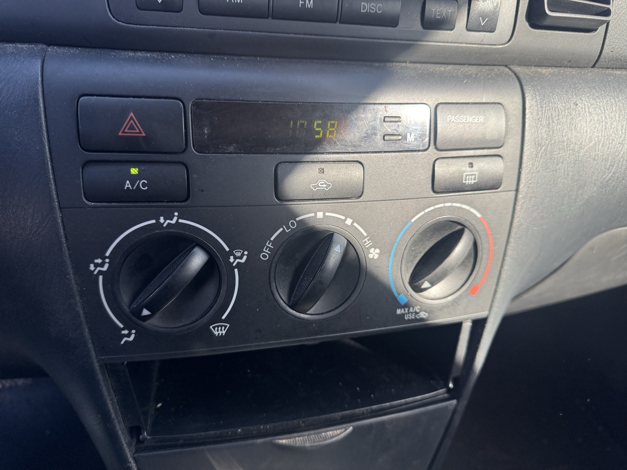 2007 toyota corolla ce with 150675 miles for sale near Elk River, Minnesota 106861_40_climate_control.jpg