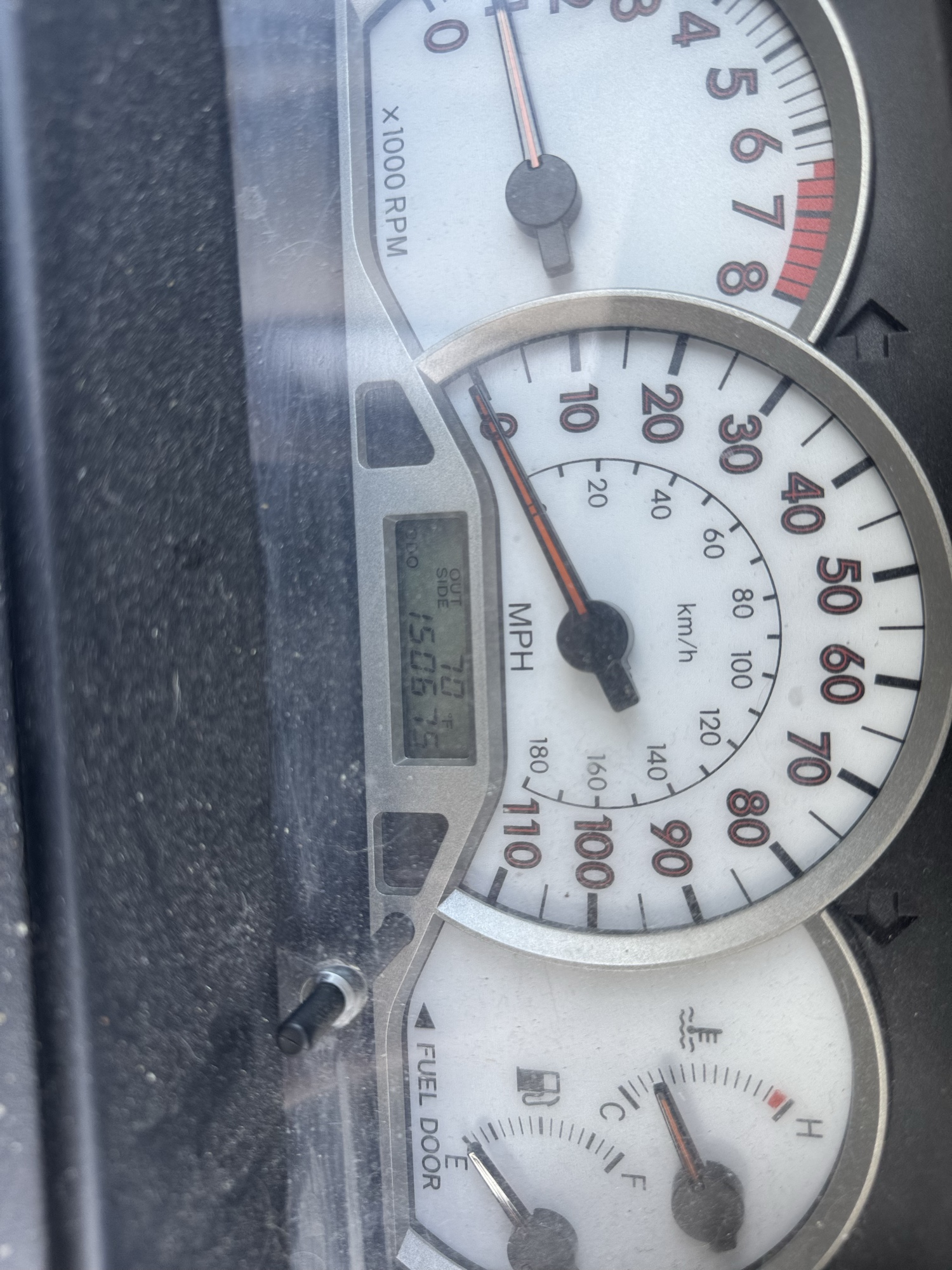 2007 toyota corolla ce with 150675 miles for sale near Elk River, Minnesota 106861_44_mileage_closeup.jpg