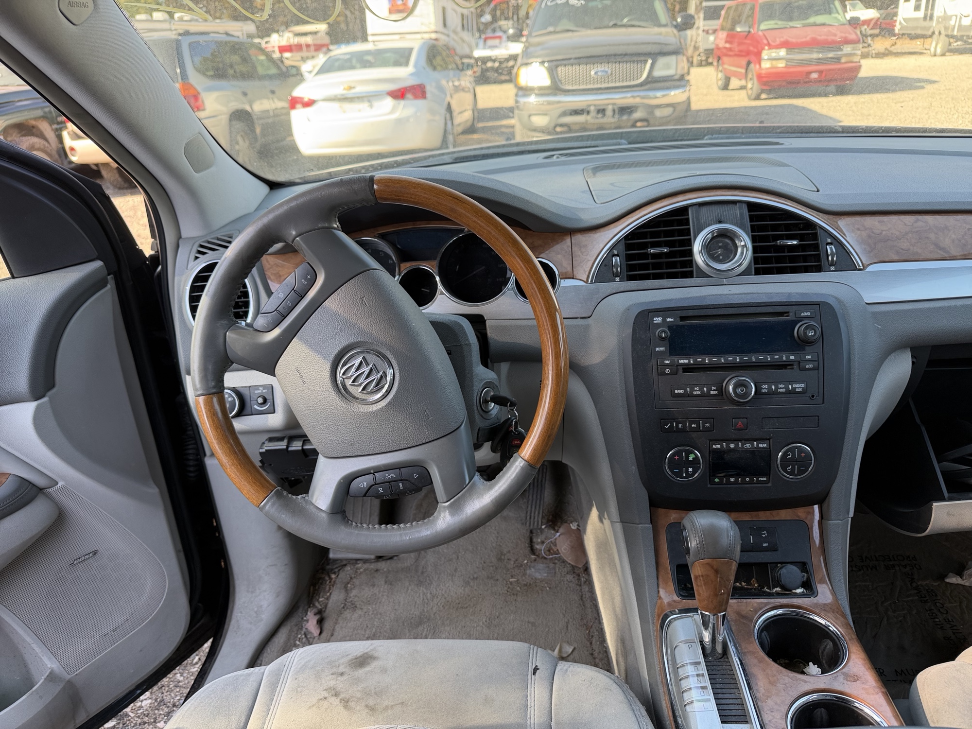 2009 buick enclave cx-awd with 175000 miles for sale near Elk River, Minnesota 106862_33_dash_from_driver.jpg