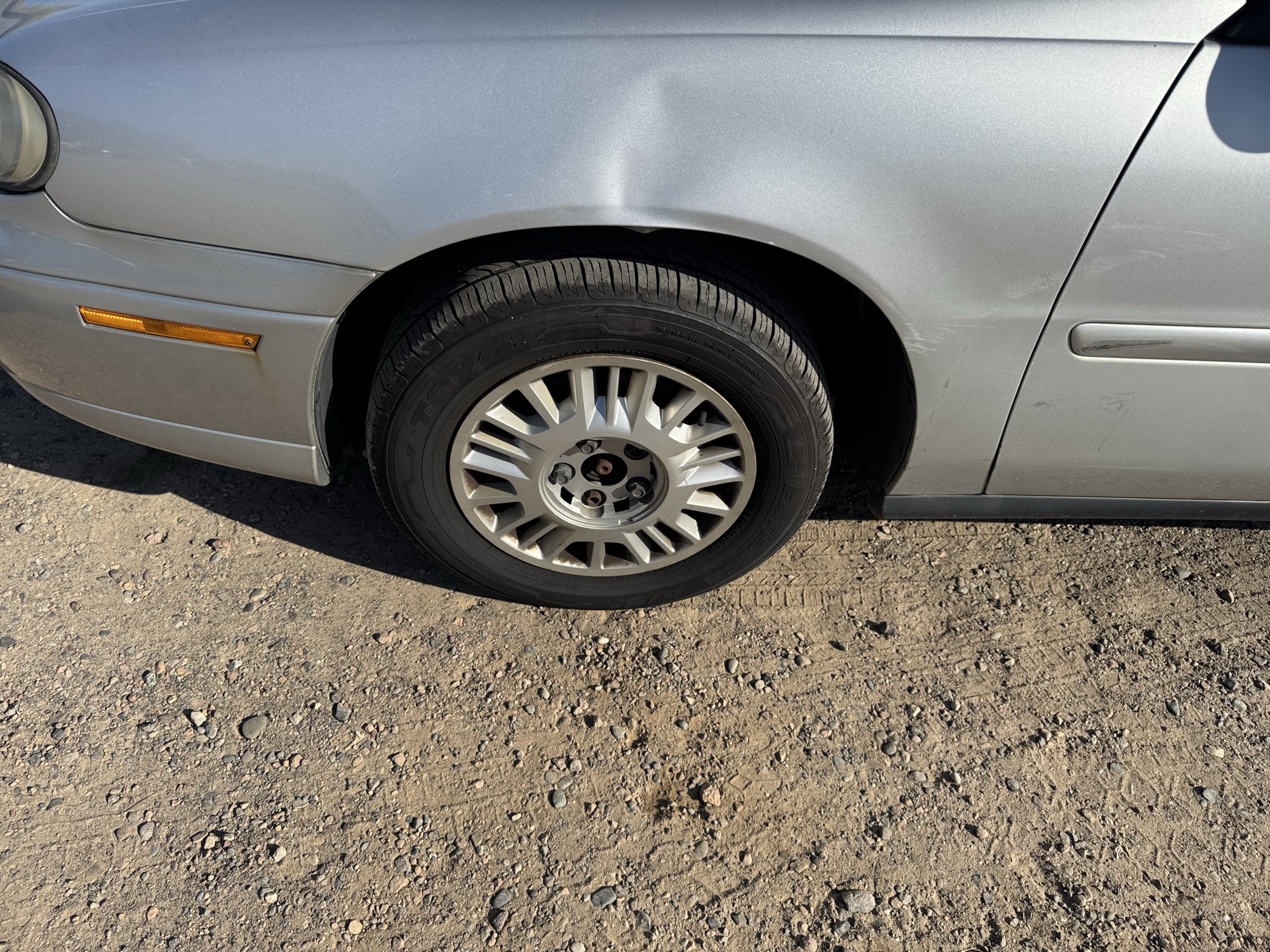 2003 chevrolet malibu base with 128011 miles for sale near Elk River, Minnesota 106863_12_drv_front_wheel.jpg