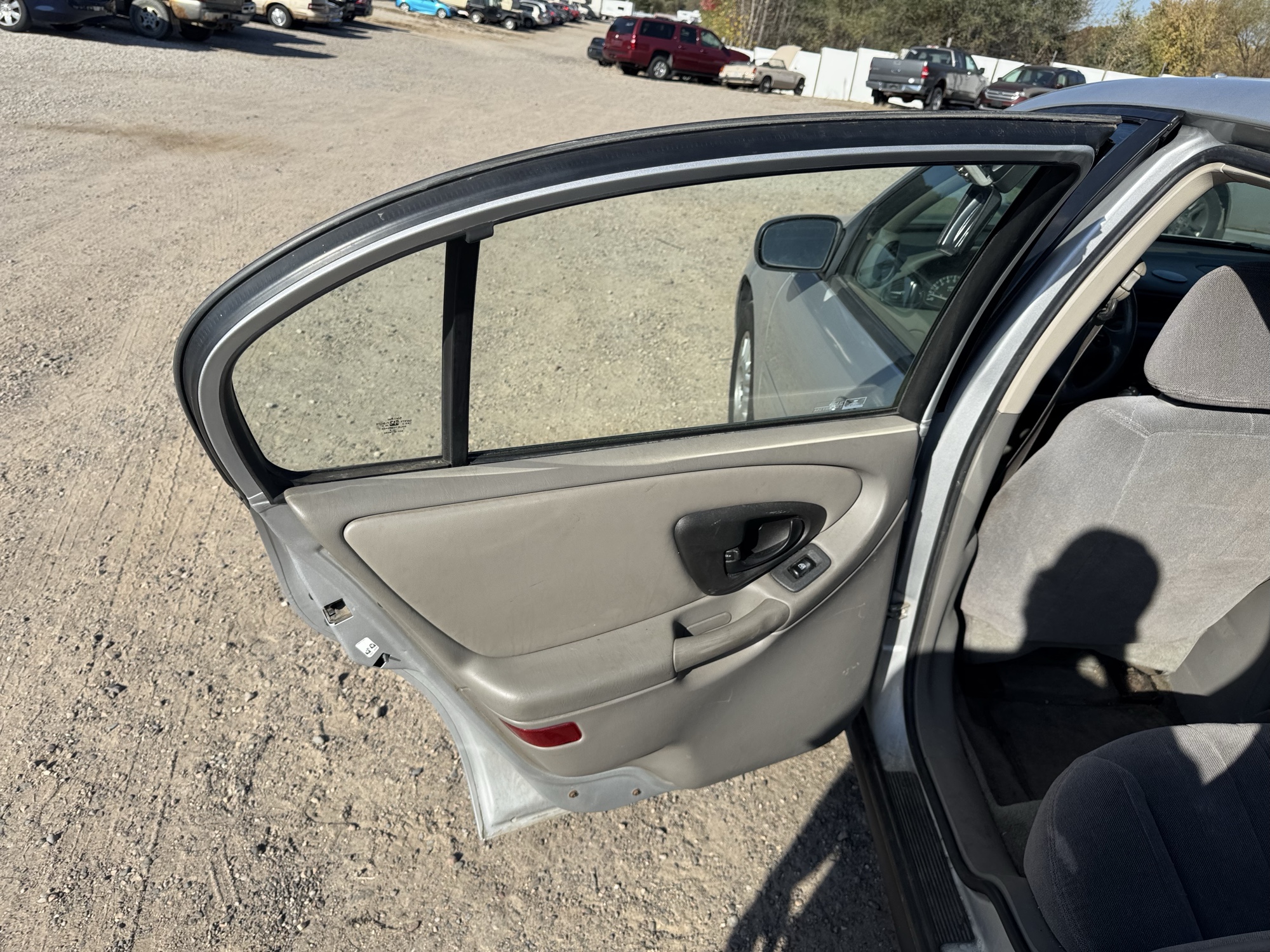 2003 chevrolet malibu base with 128011 miles for sale near Elk River, Minnesota 106863_25_drv_rear_door_panel.jpg
