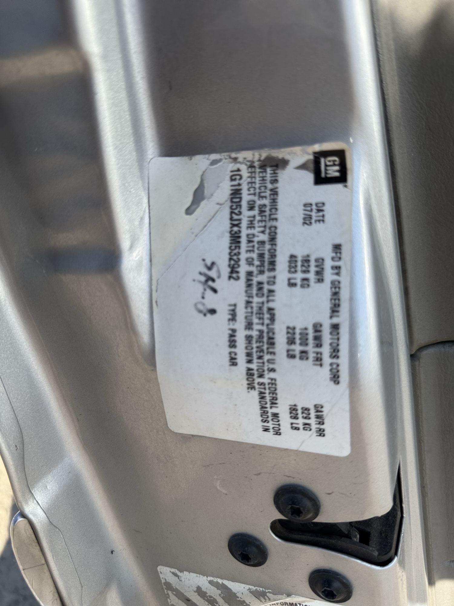 2003 chevrolet malibu base with 128011 miles for sale near Elk River, Minnesota 106863_47_door_vin_sticker.jpg