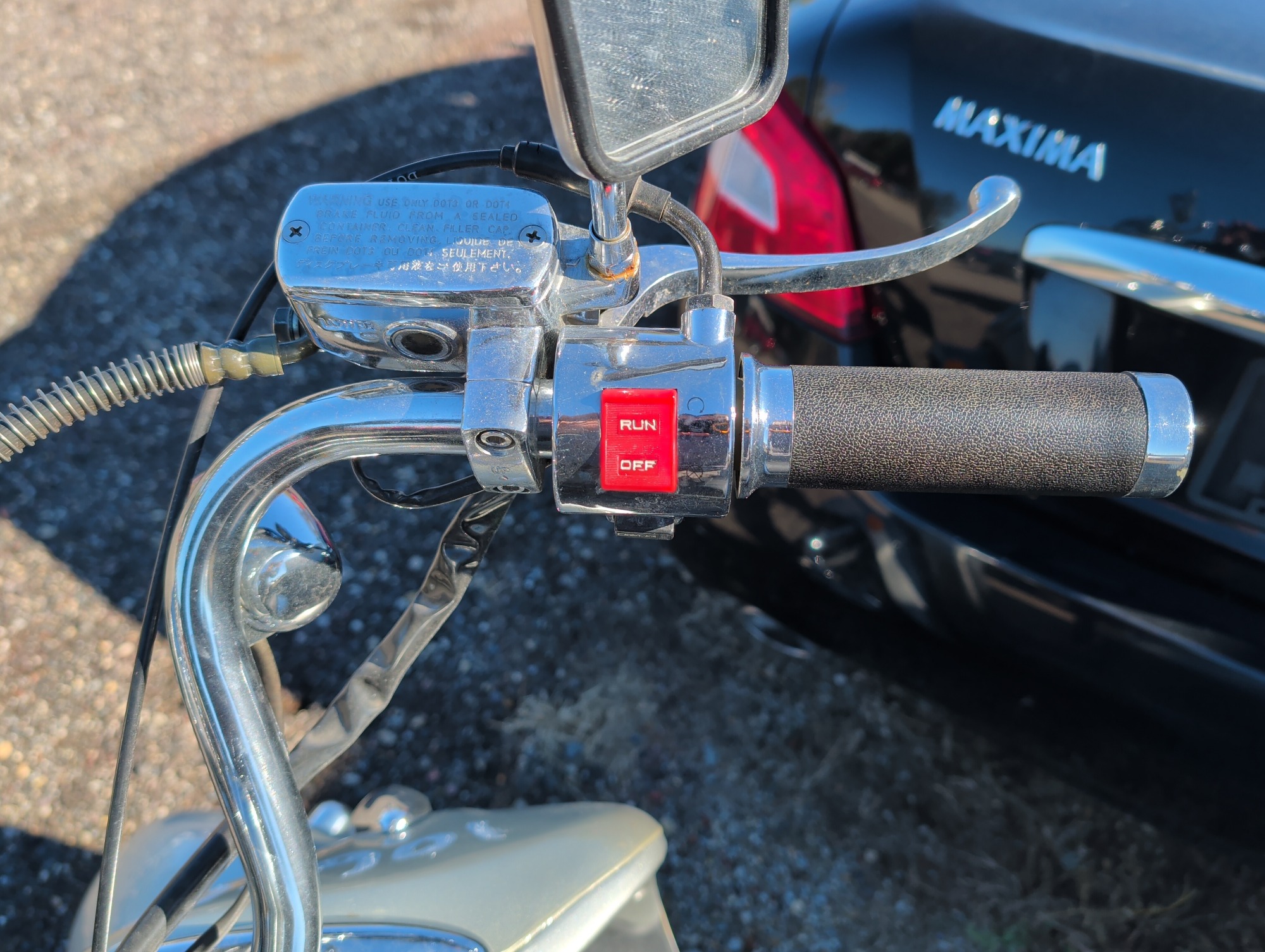 2007 taizhou-zhongneng-motorcycle-co unknown - with 7563 miles for sale near Elk River, Minnesota 106864_39_radio_closeup.jpg