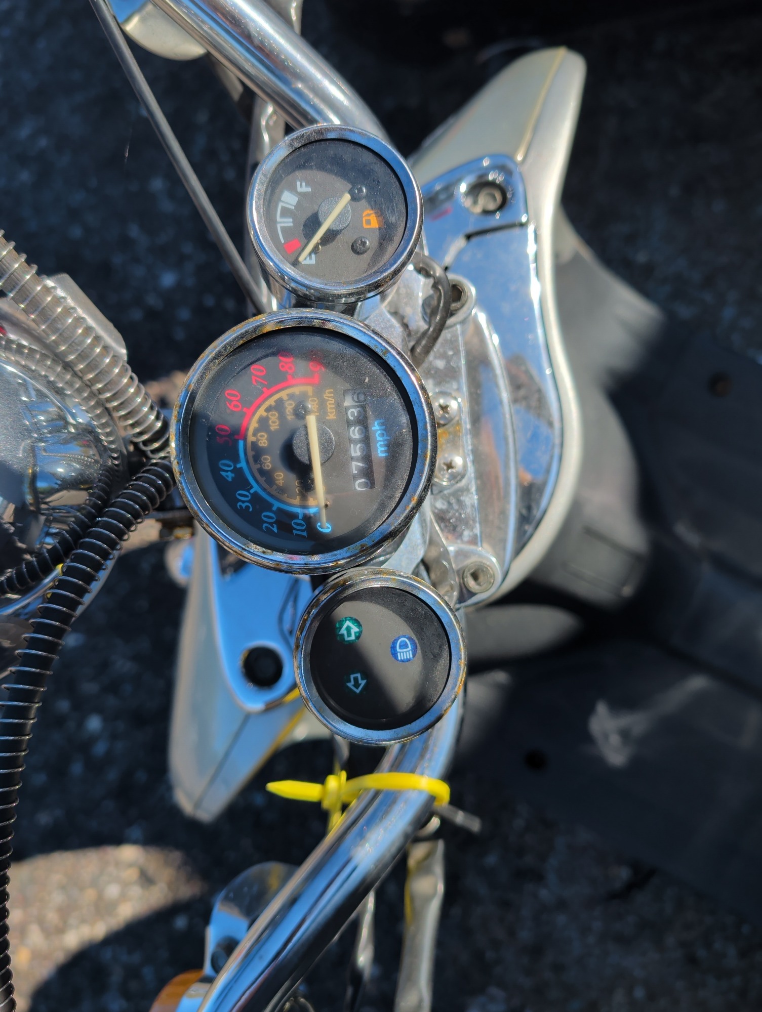 2007 taizhou-zhongneng-motorcycle-co unknown - with 7563 miles for sale near Elk River, Minnesota 106864_43_gauge_cluster.jpg