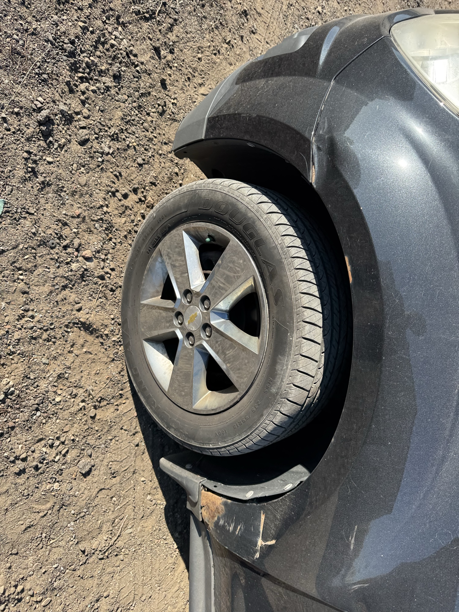 2012 chevrolet equinox 1lt-2wd with 195268 miles for sale near Elk River, Minnesota 106865_12_drv_front_wheel.jpg