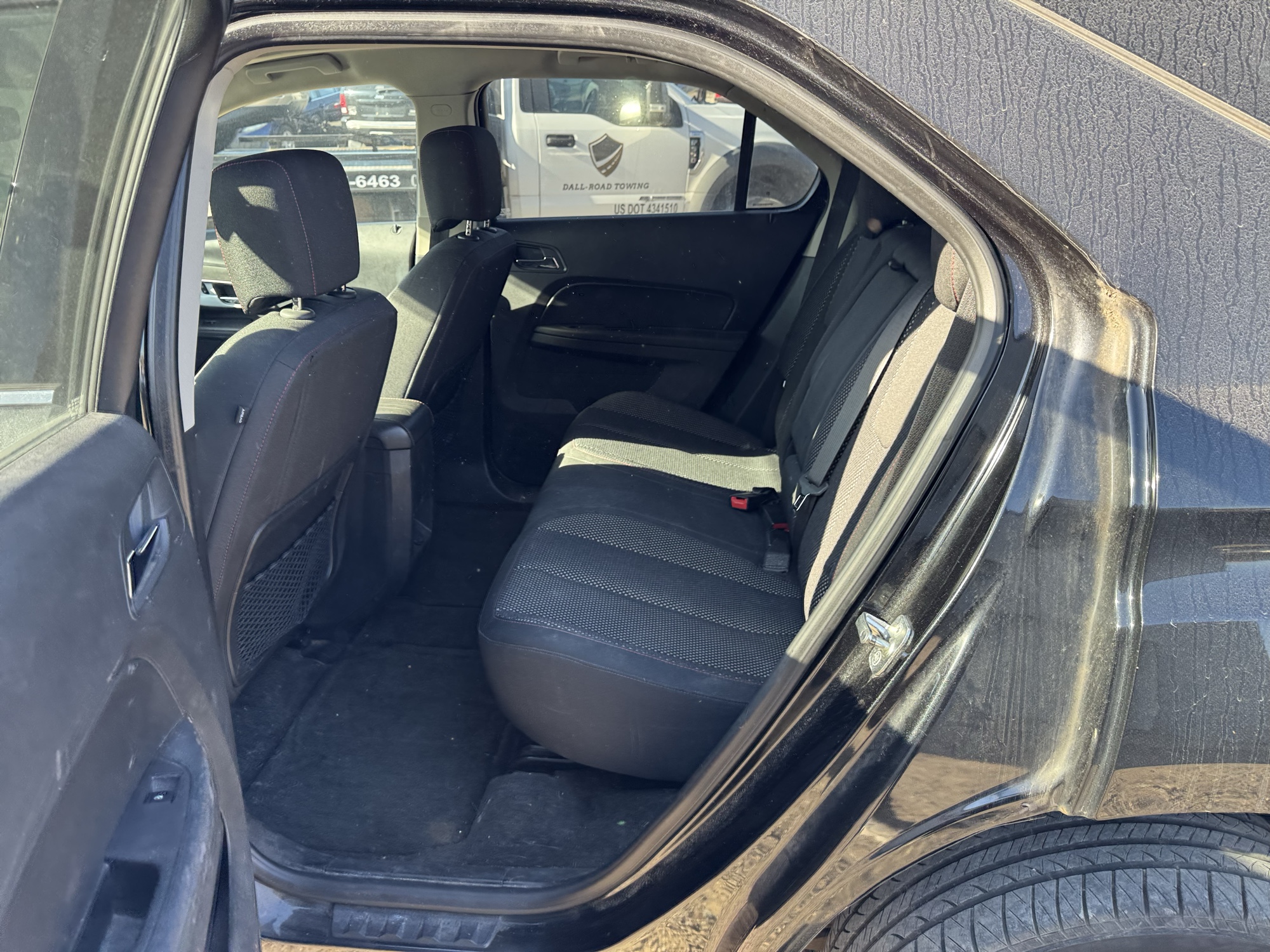 2012 chevrolet equinox 1lt-2wd with 195268 miles for sale near Elk River, Minnesota 106865_24_drv_rear_seat.jpg