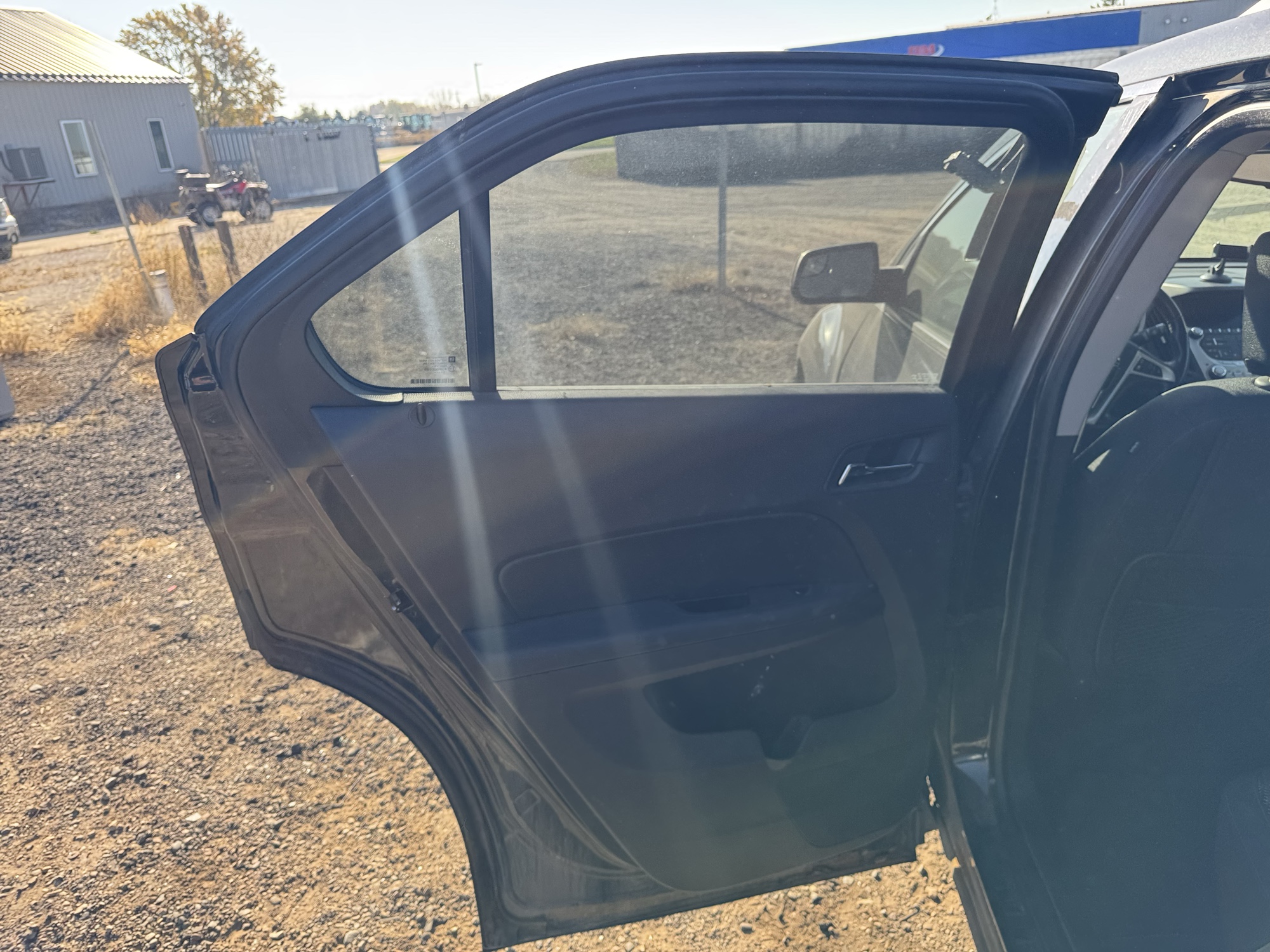 2012 chevrolet equinox 1lt-2wd with 195268 miles for sale near Elk River, Minnesota 106865_25_drv_rear_door_panel.jpg