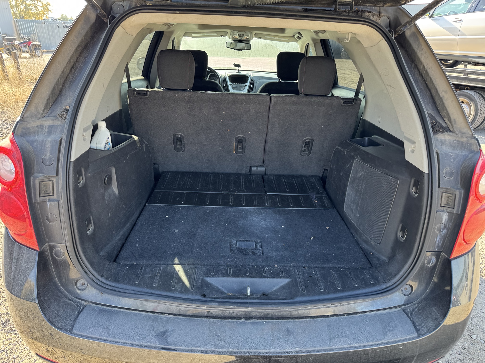 2012 chevrolet equinox 1lt-2wd with 195268 miles for sale near Elk River, Minnesota 106865_26_trunk.jpg