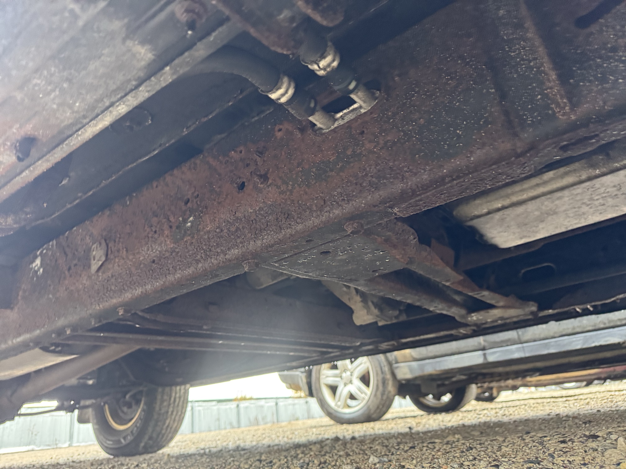 1997 chevrolet suburban k1500-4wd with 152445 miles for sale near Elk River, Minnesota 106866_21_undercar_pass_side.jpg