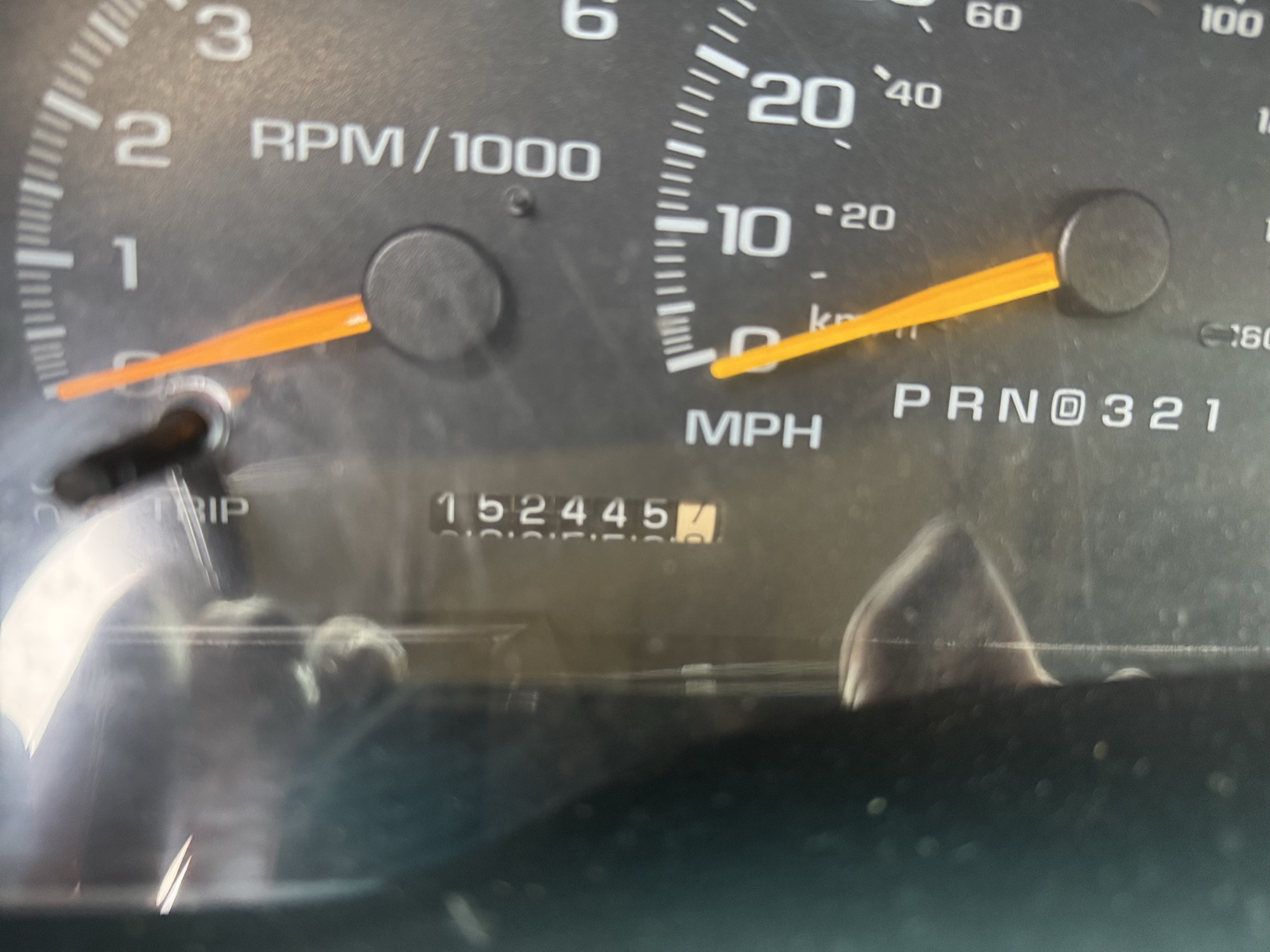 1997 chevrolet suburban k1500-4wd with 152445 miles for sale near Elk River, Minnesota 106866_44_mileage_closeup.jpg