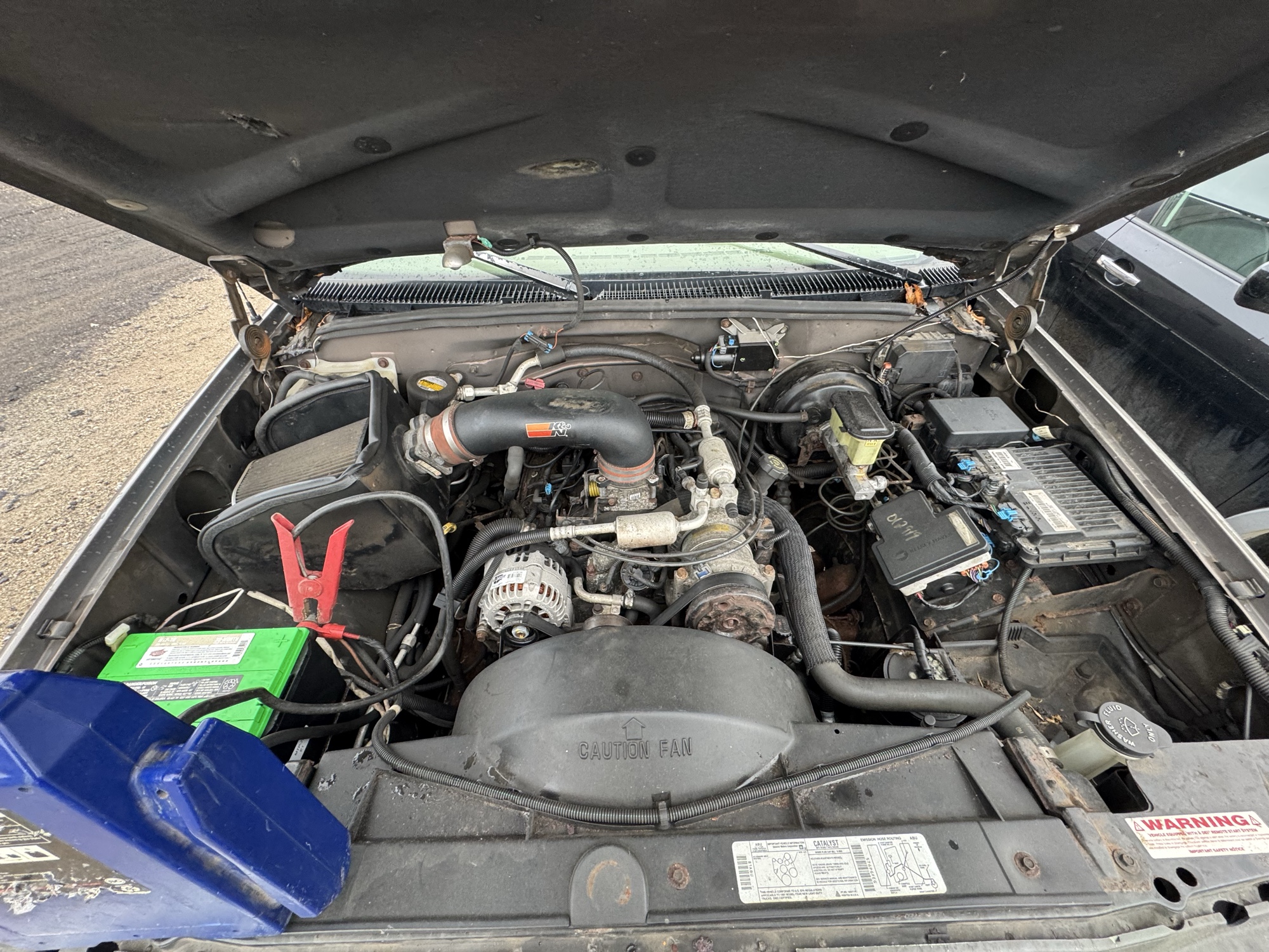 1997 chevrolet suburban k1500-4wd with 152445 miles for sale near Elk River, Minnesota 106866_49_engine_bay.jpg