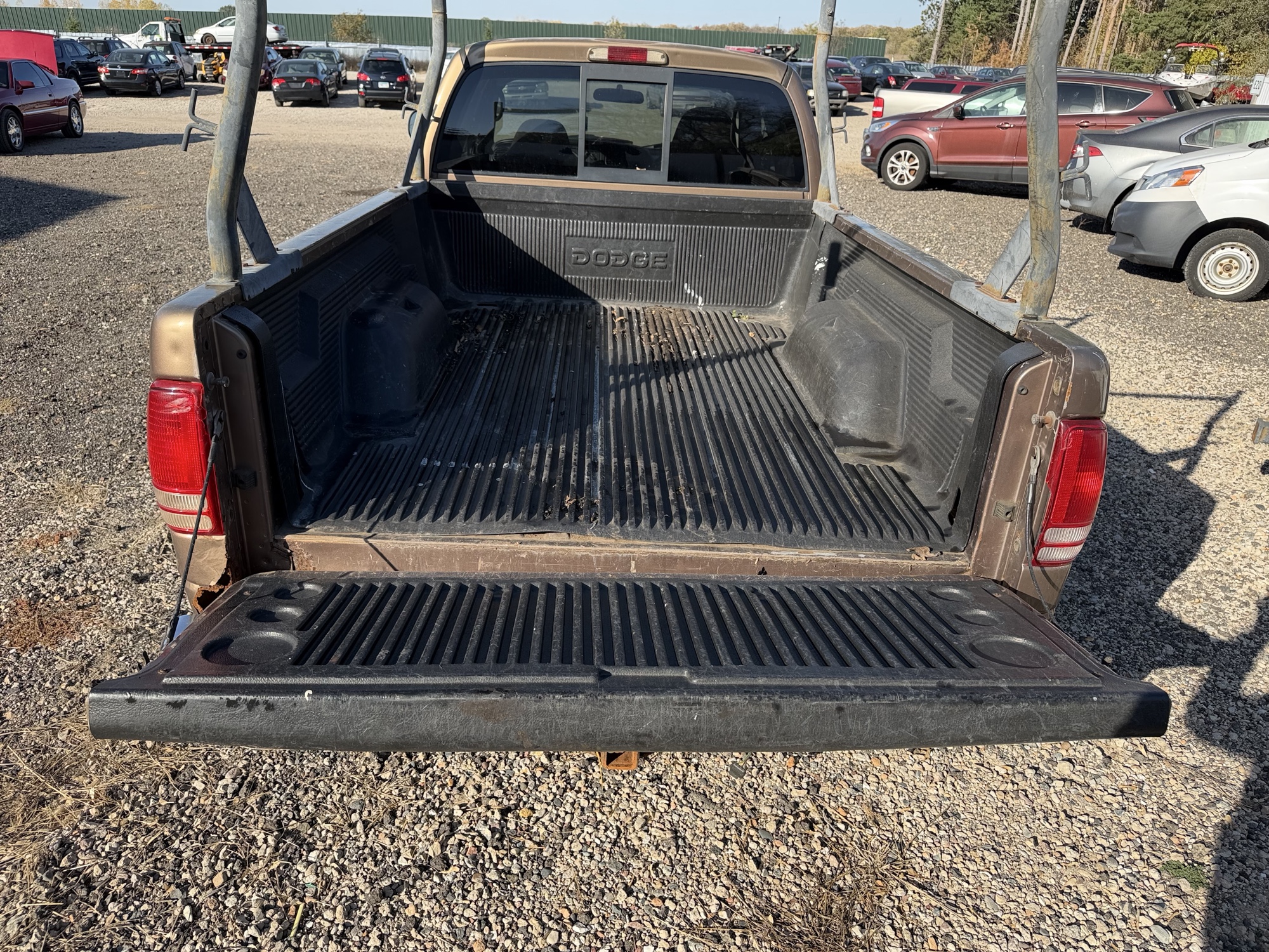 2000 dodge dakota club-cab-2wd with 165164 miles for sale near Elk River, Minnesota 106868_26_trunk.jpg