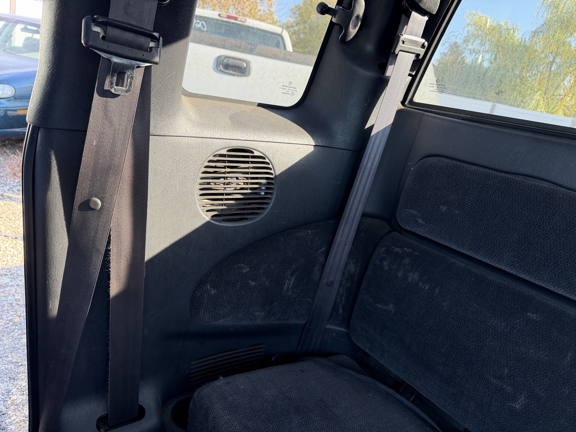 2000 dodge dakota club-cab-2wd with 165164 miles for sale near Elk River, Minnesota 106868_c02.jpg