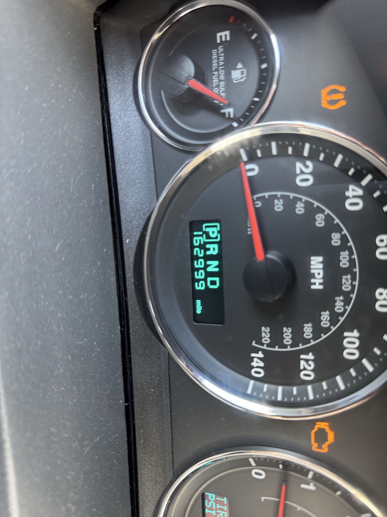 2007 jeep grand-cherokee limited-4wd with 162999 miles for sale near Elk River, Minnesota 106870_44_mileage_closeup.jpg