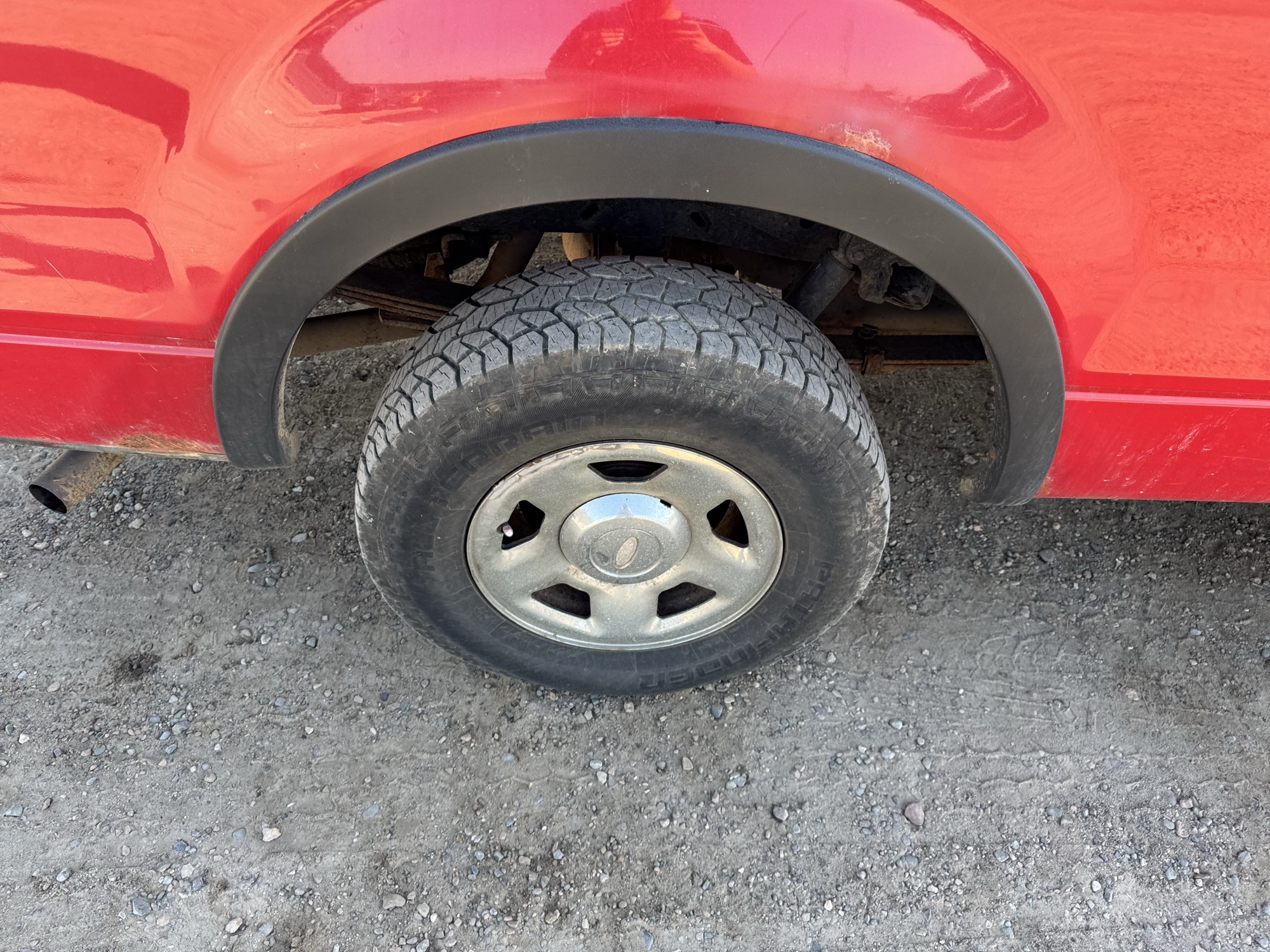 2005 ford f-150 fx4-supercab-4wd with 132299 miles for sale near Elk River, Minnesota 106871_14_rear_pass_wheel.jpg